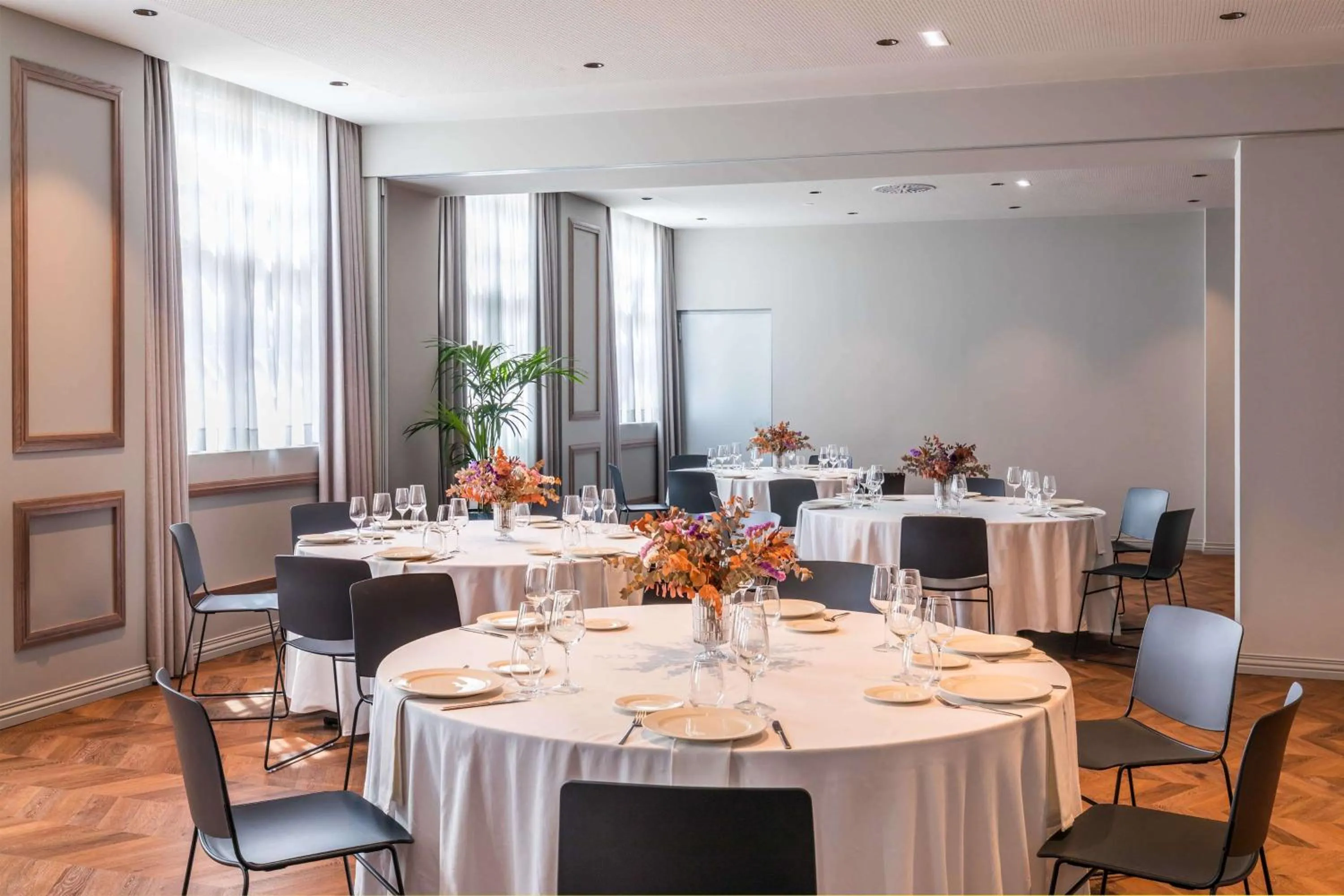 Meeting/conference room in Canfranc Estación, a Royal Hideaway Hotel - Gran Lujo