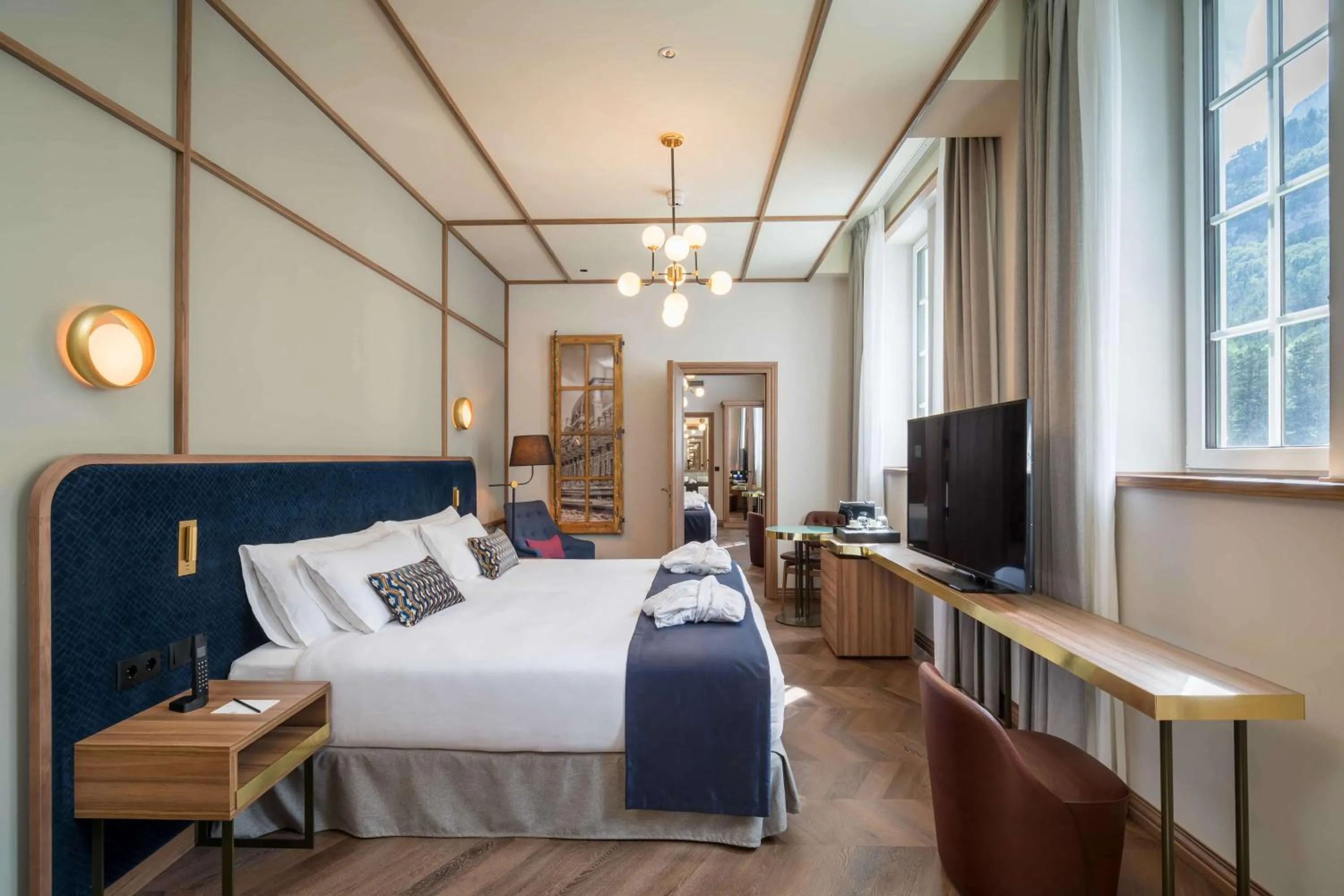 Bedroom, Bed in Canfranc Estación, a Royal Hideaway Hotel - Gran Lujo