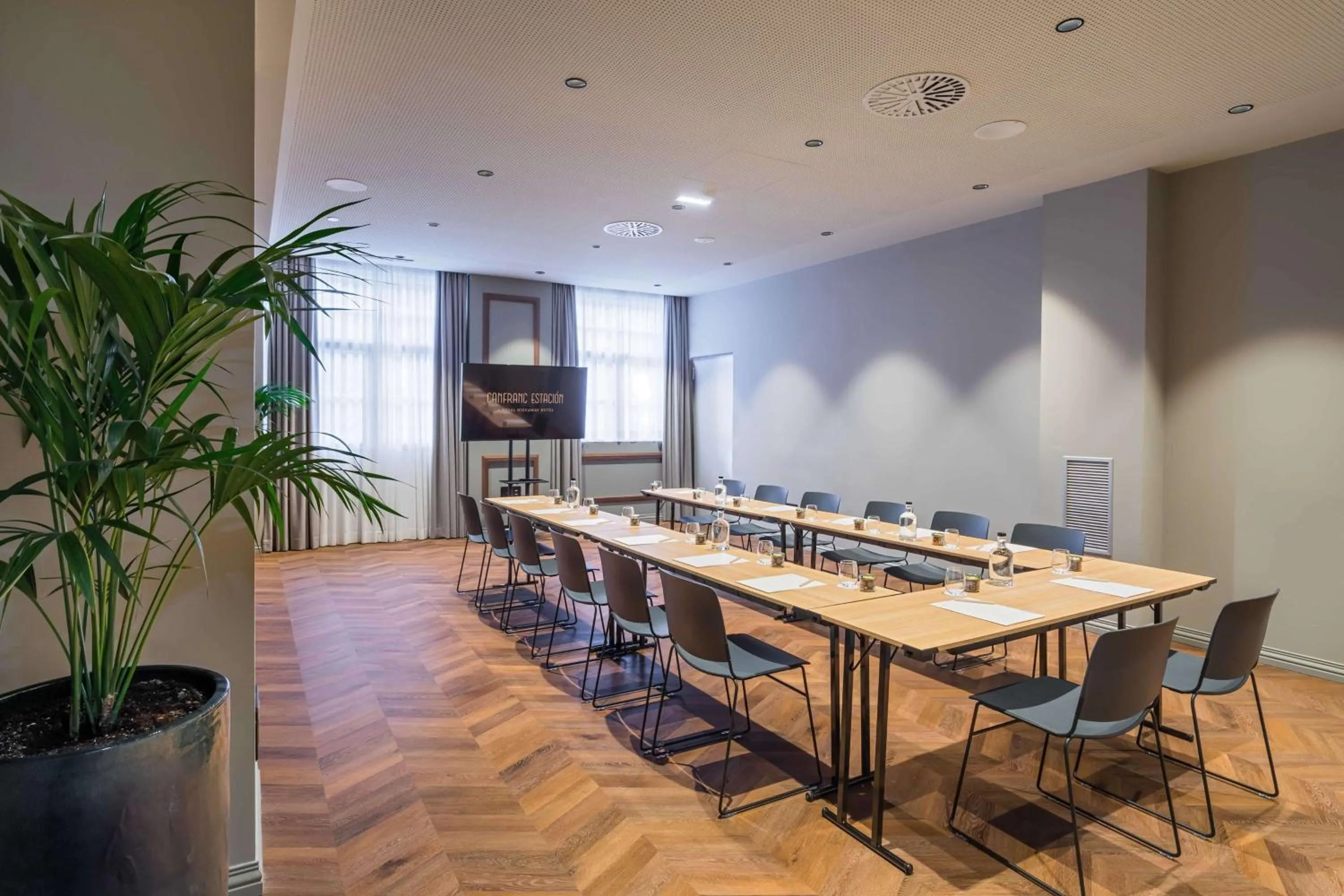 Meeting/conference room in Canfranc Estación, a Royal Hideaway Hotel - Gran Lujo