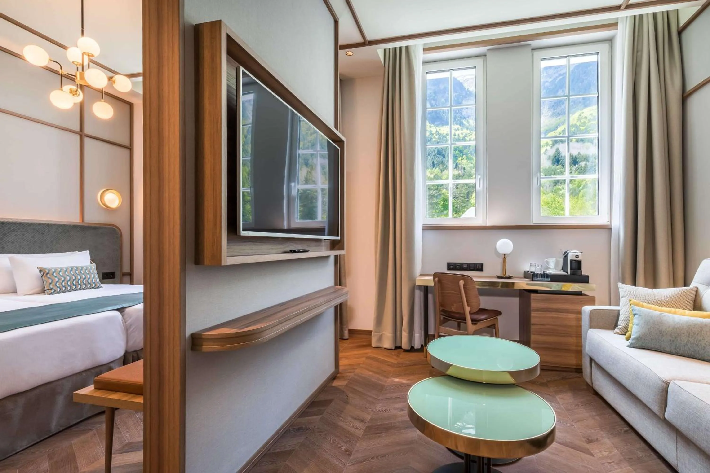 Photo of the whole room, Bed in Canfranc Estación, a Royal Hideaway Hotel - Gran Lujo