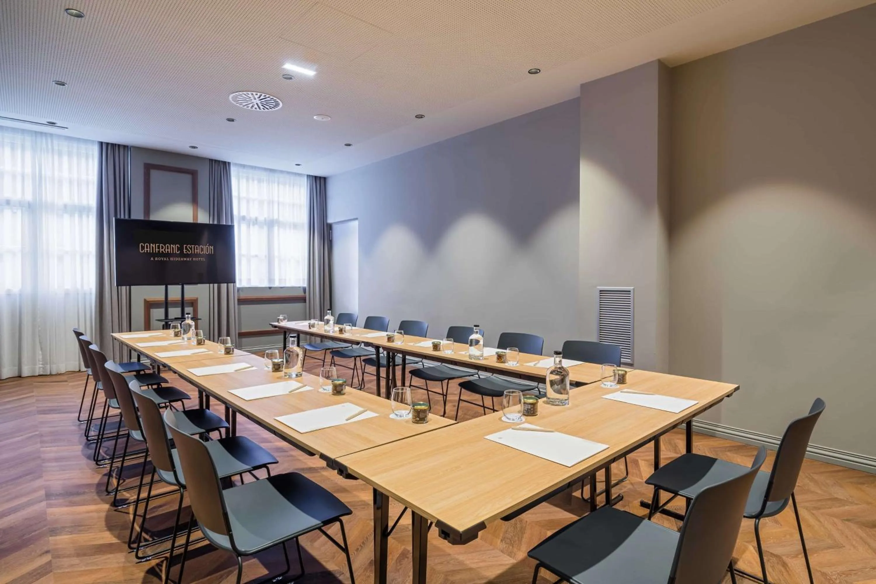 Meeting/conference room in Canfranc Estación, a Royal Hideaway Hotel - Gran Lujo