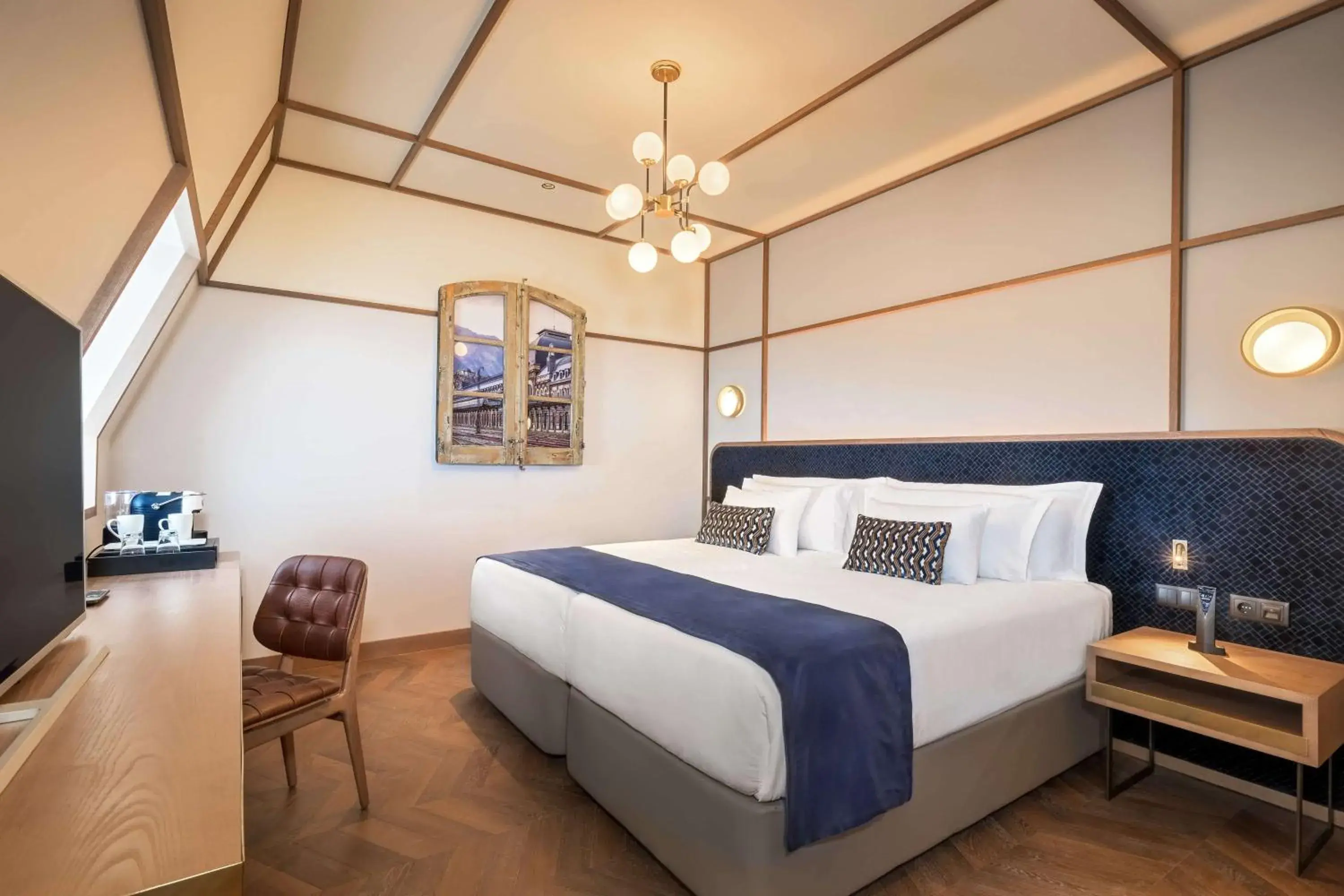 Bedroom, Bed in Canfranc Estación, a Royal Hideaway Hotel - Gran Lujo Bedroom, Bed in Canfranc Estación, a Royal Hideaway Hotel - Gran Lujo