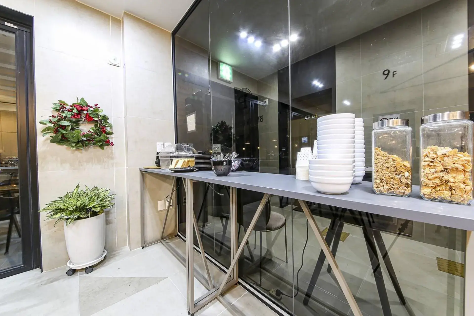 Breakfast in Brown Dot Hotel Busan Station Breakfast in Brown Dot Hotel Busan Station