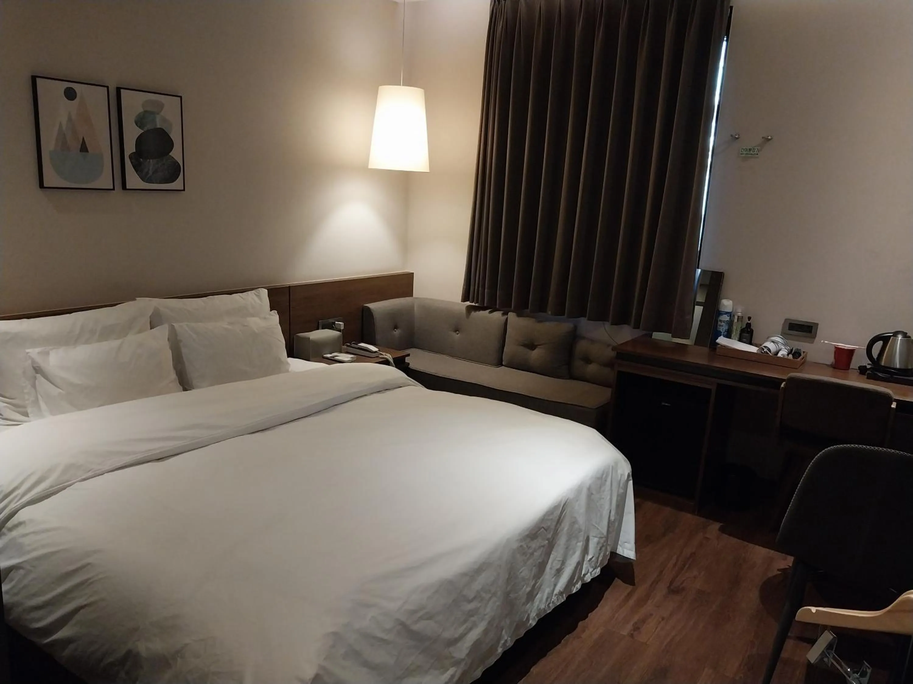 Bed in Brown Dot Hotel Busan Station