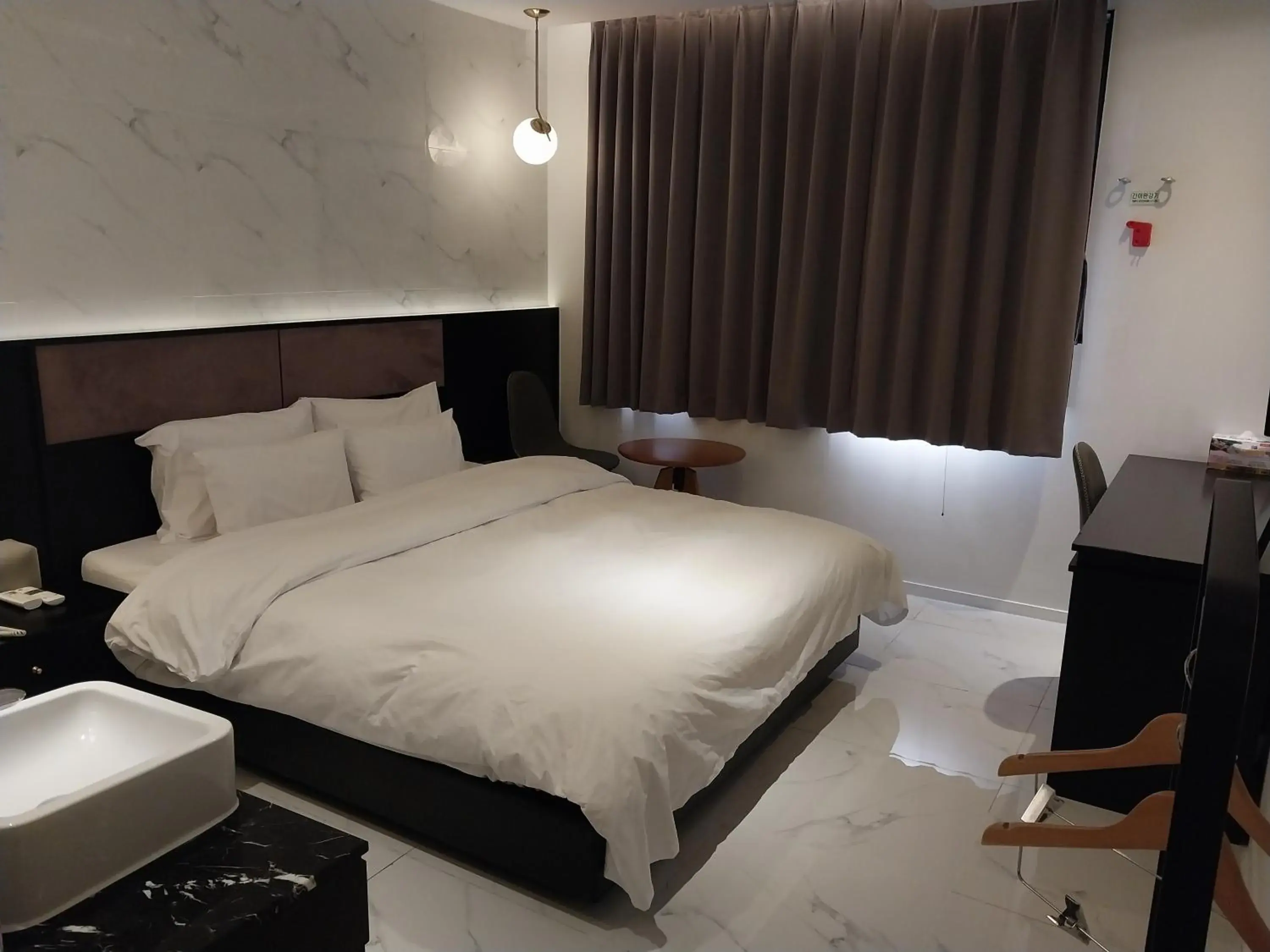 Bed in Brown Dot Hotel Busan Station Bed in Brown Dot Hotel Busan Station