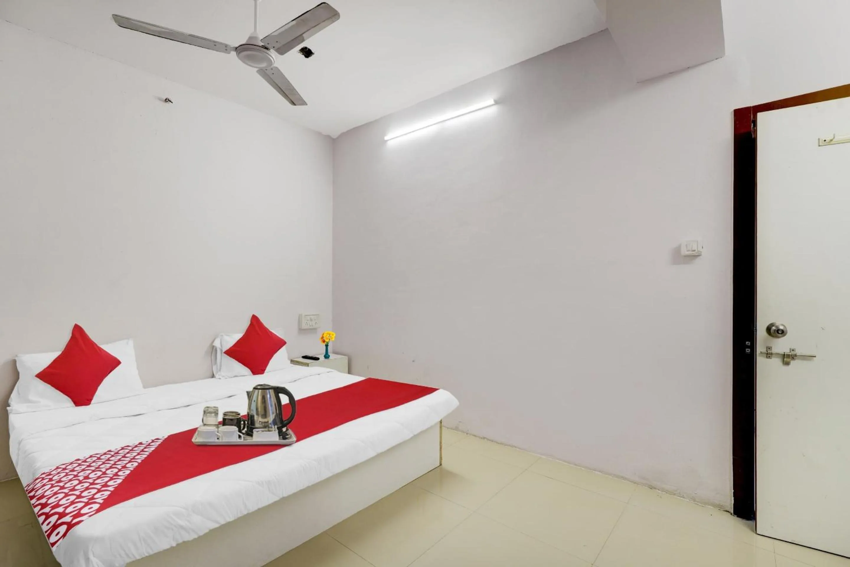 Bedroom, Bed in Hotel O Cozy Rooms