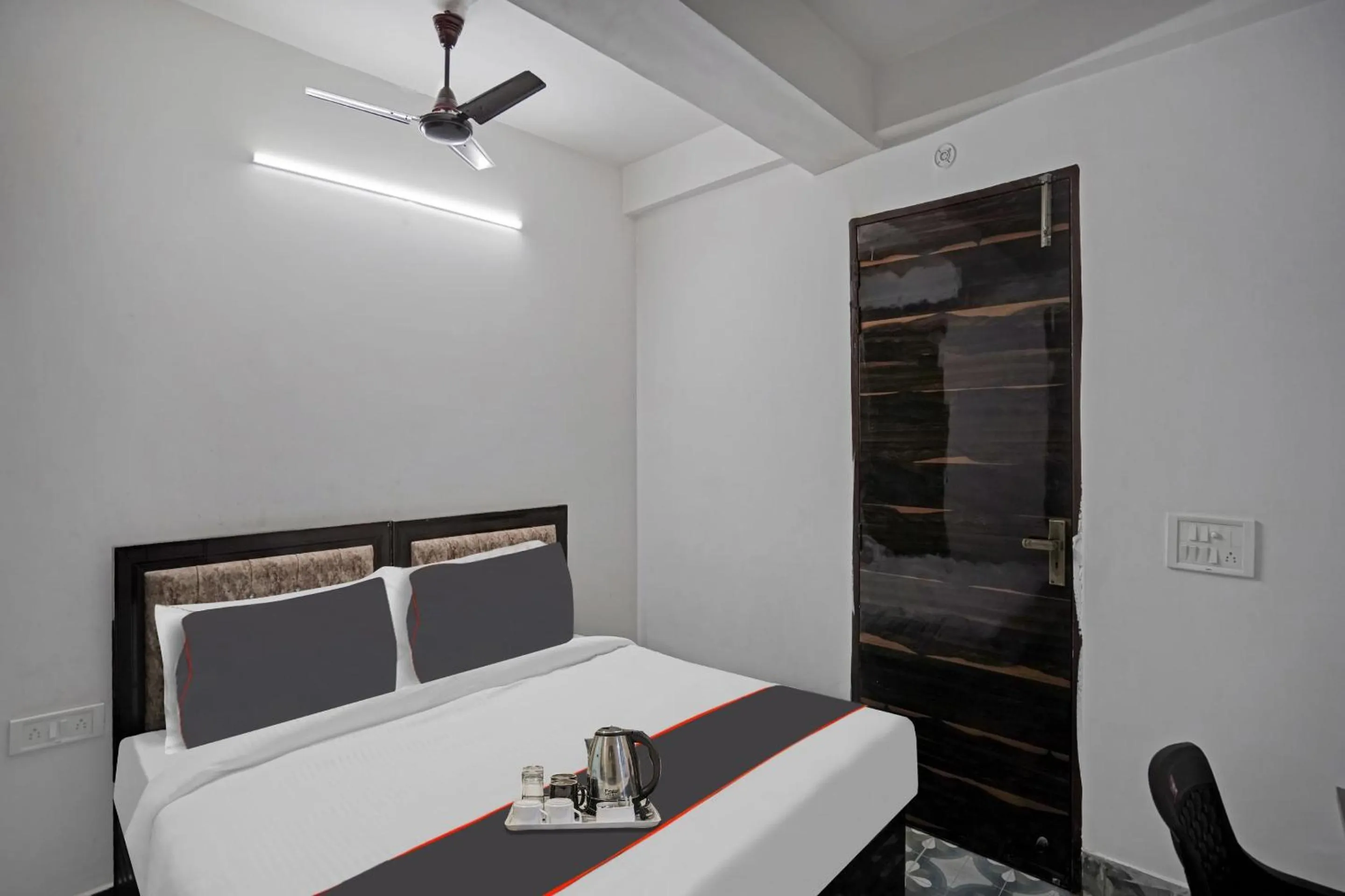 Bedroom in Hotel O SK Residency Rohini