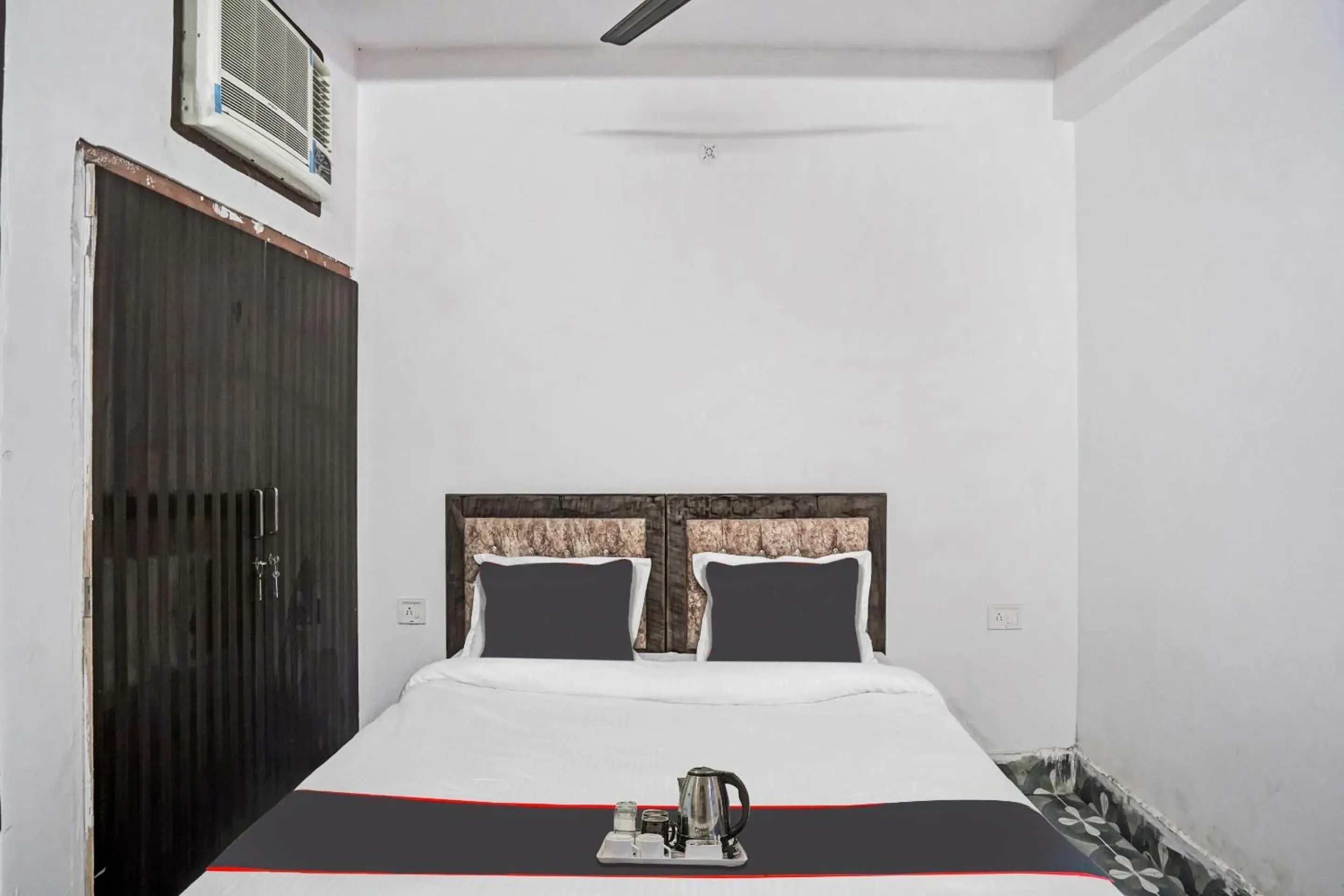Facade/entrance, Bed in Hotel O SK Residency Rohini Facade/entrance, Bed in Hotel O SK Residency Rohini