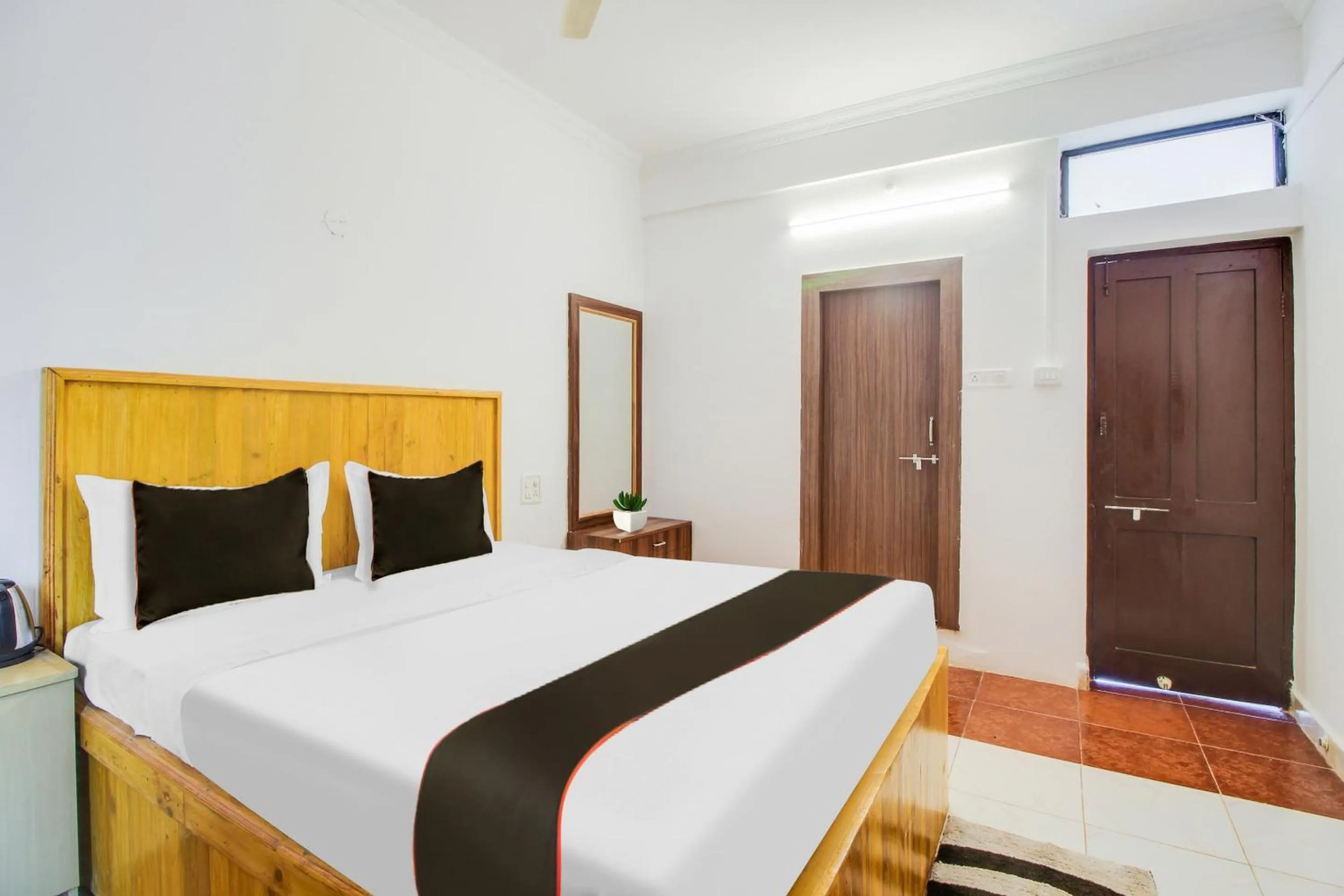 Bedroom, Bed in Collection O Bay