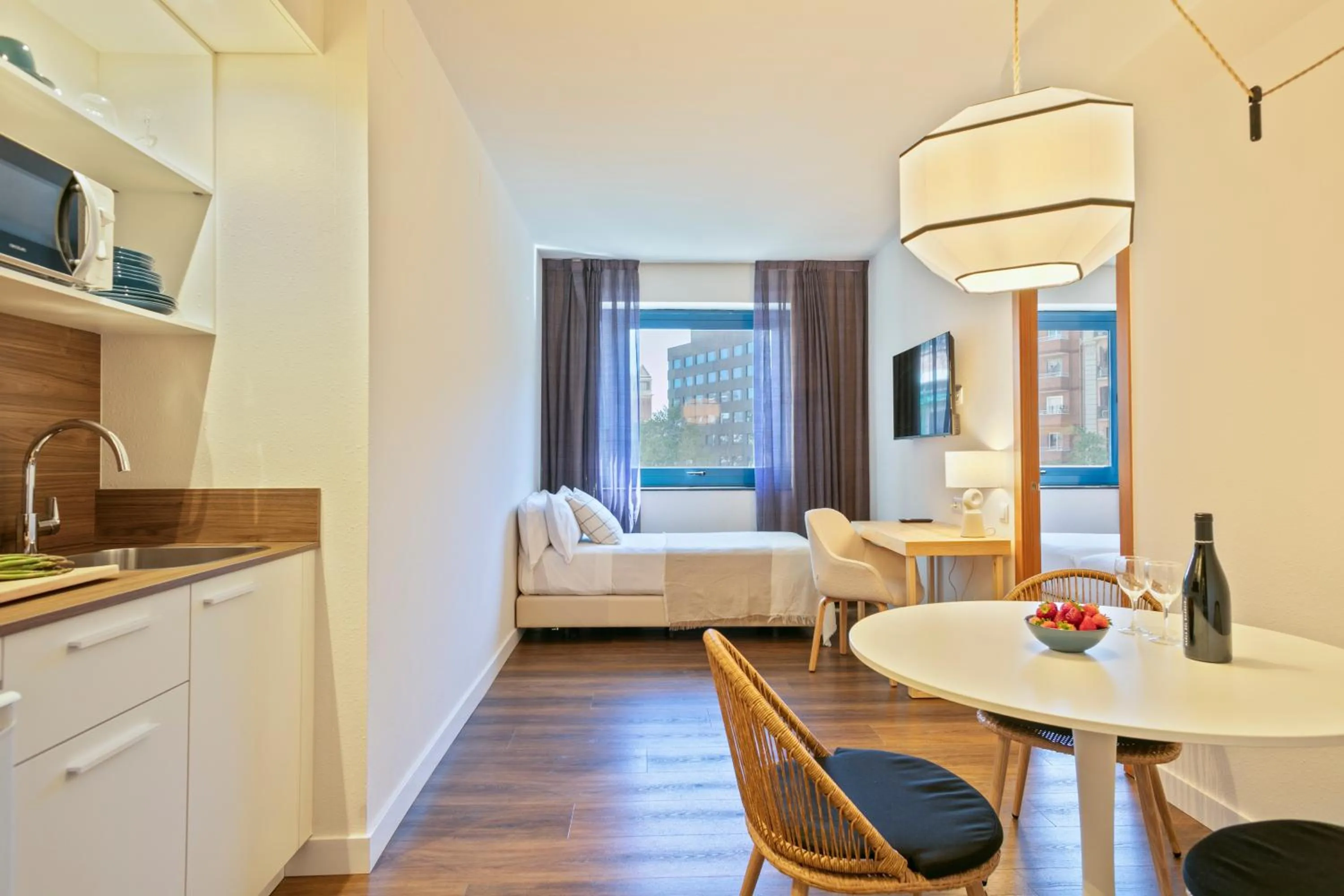 kitchen in Hotel Acta Azul Barcelona