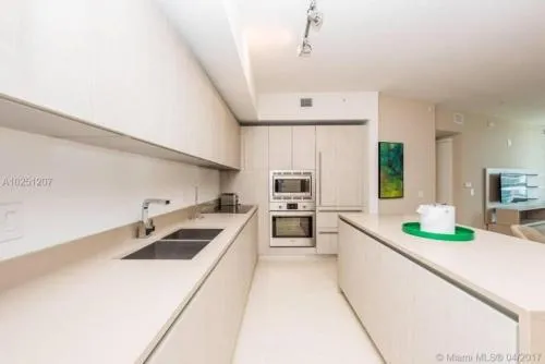Modern Beachfront Condo with Stunning Ocean View