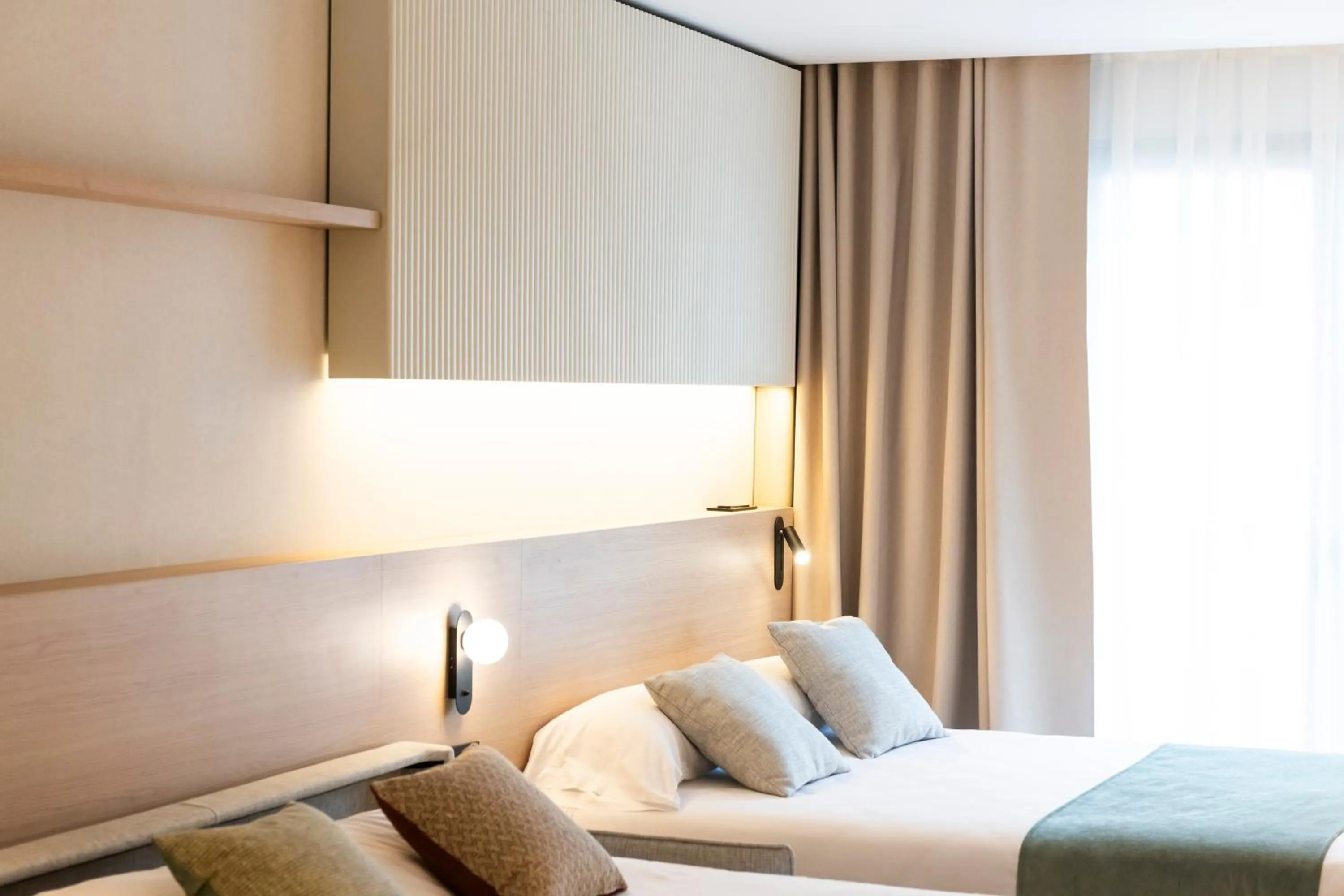 Photo of the whole room, Bed in Aparthotel Atenea Calabria