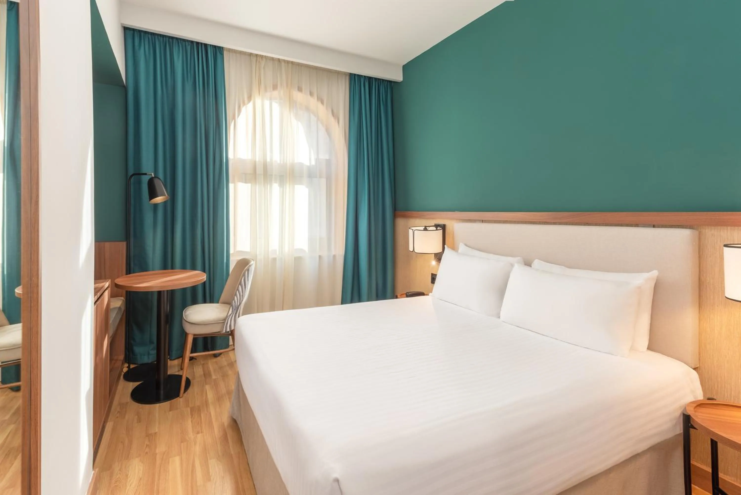 Bed in Hotel Elche Centro , affiliated by Melia