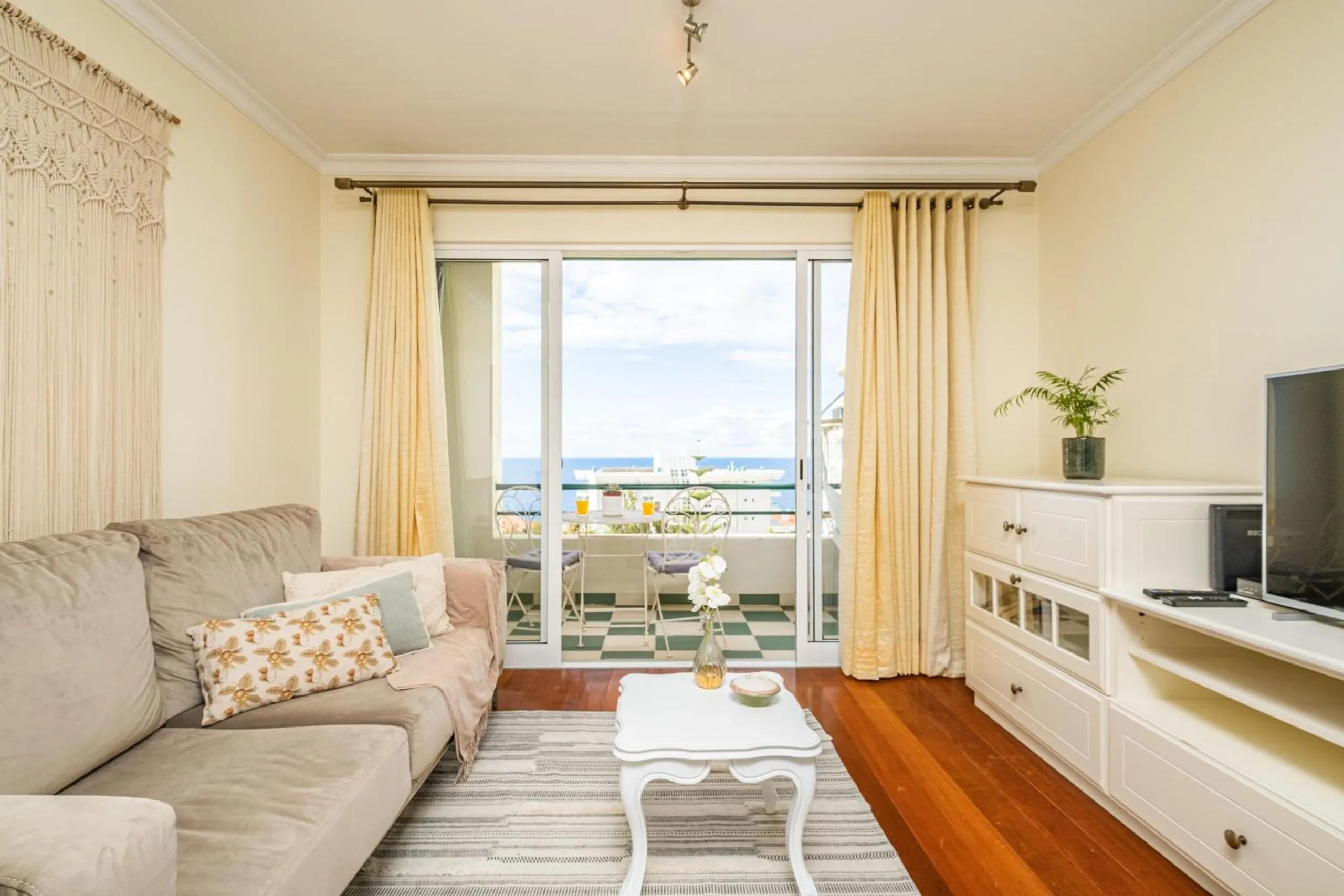 Bellemar Apartment by Homie