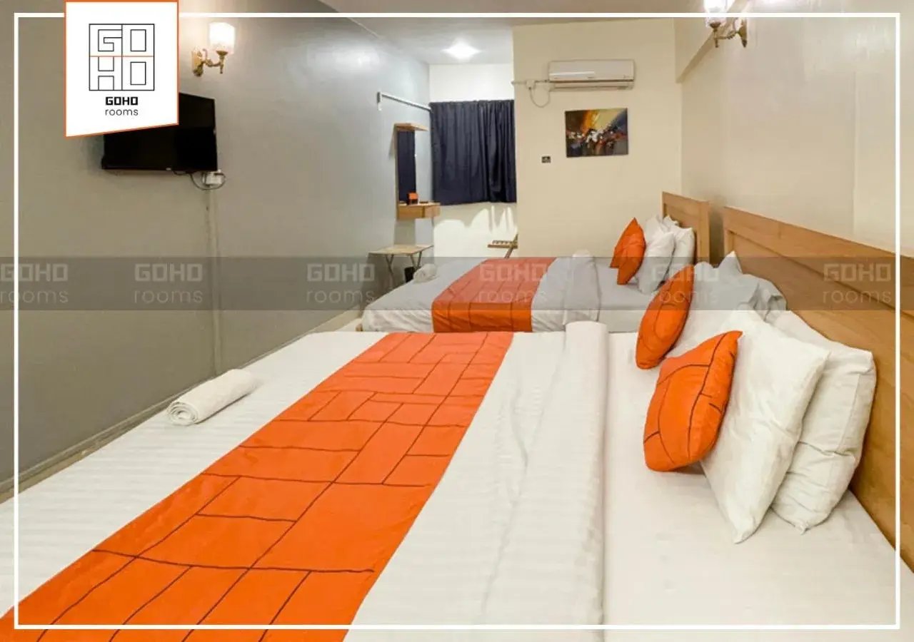 Deluxe Quadruple Room in GOHO Rooms 10th Commercial Deluxe Quadruple Room in GOHO Rooms 10th Commercial