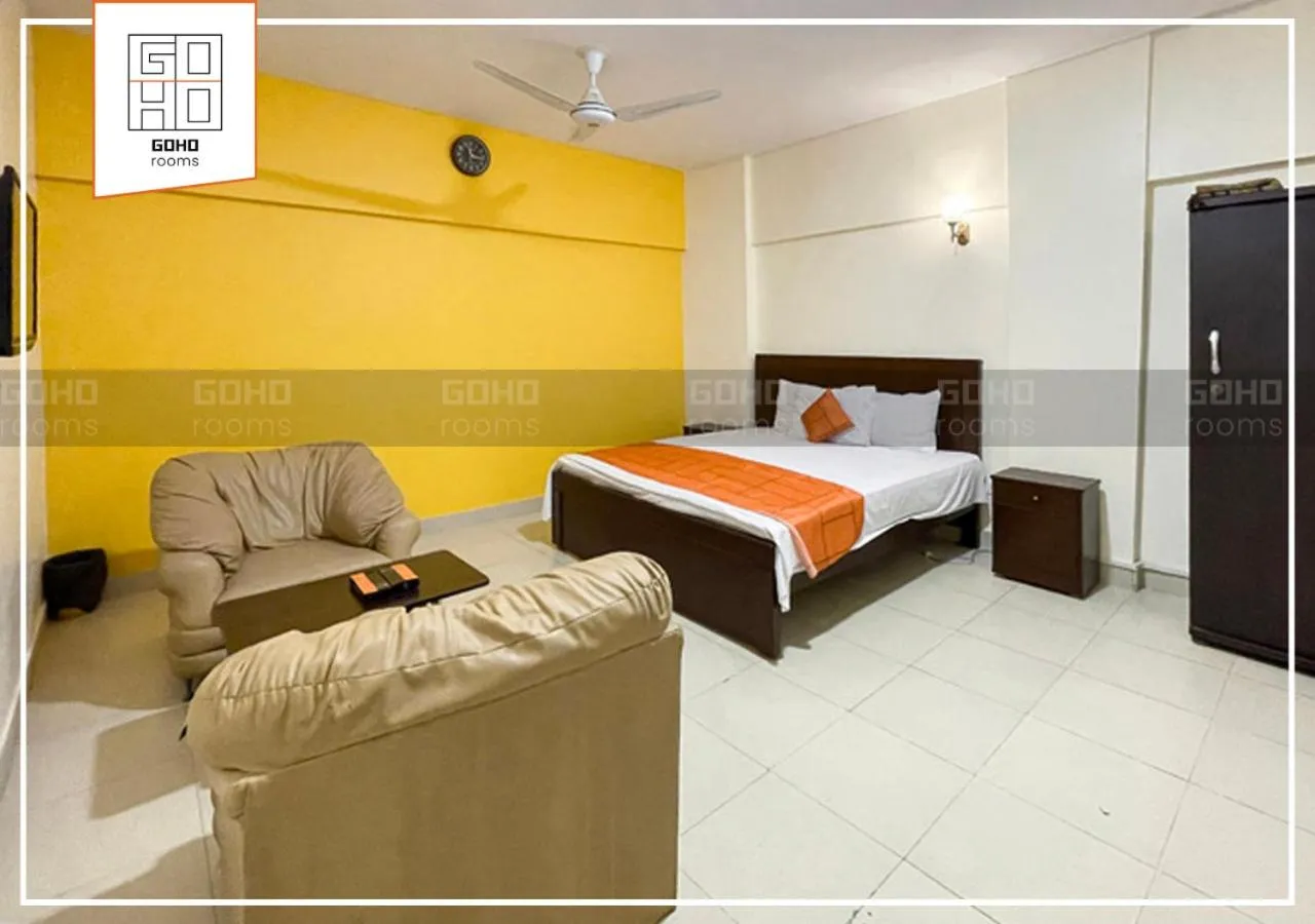 Bed in GOHO Rooms 10th Commercial