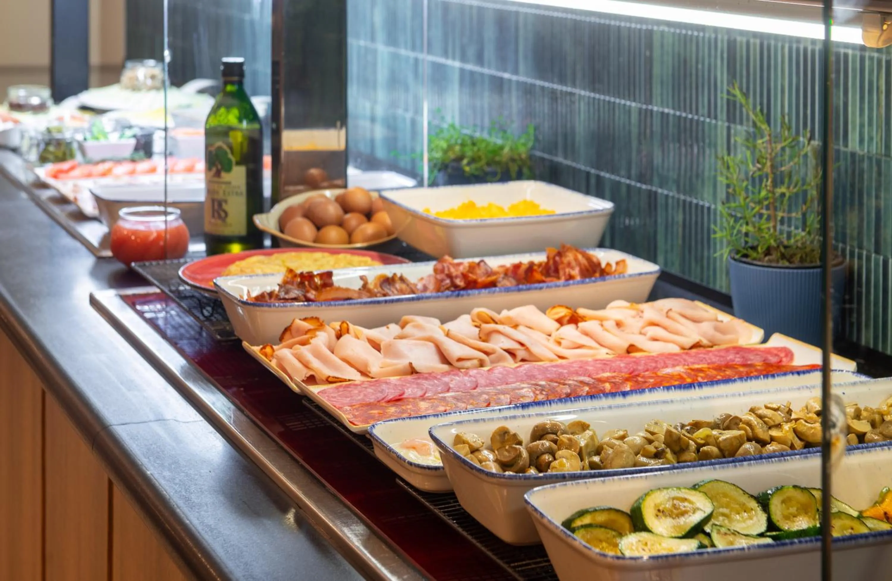 Food and drinks in Hotel Madrid Alameda Aeropuerto, Affiliated by Meliá