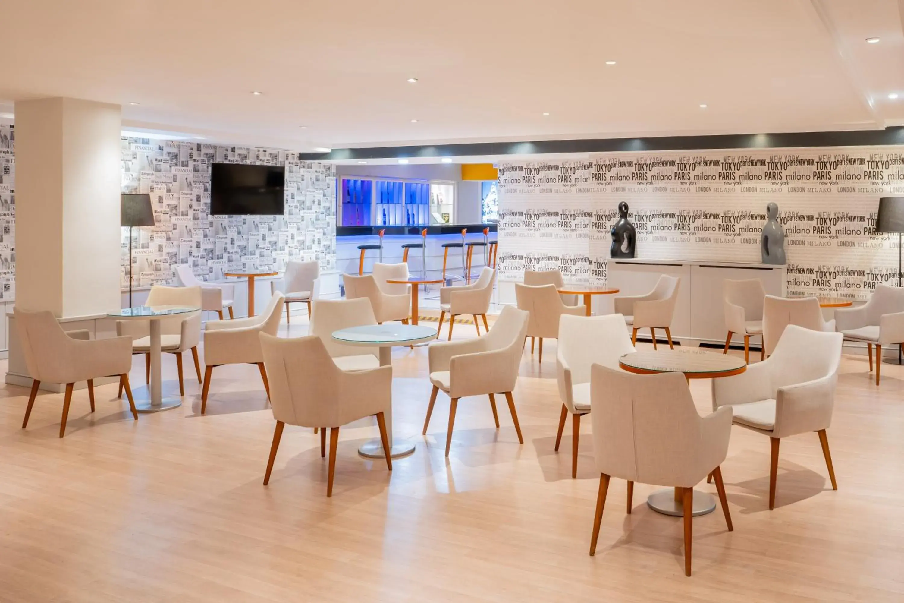 Restaurant/places to eat in Hotel Madrid Alameda Aeropuerto, Affiliated by Meliá Restaurant/places to eat in Hotel Madrid Alameda Aeropuerto, Affiliated by Meliá