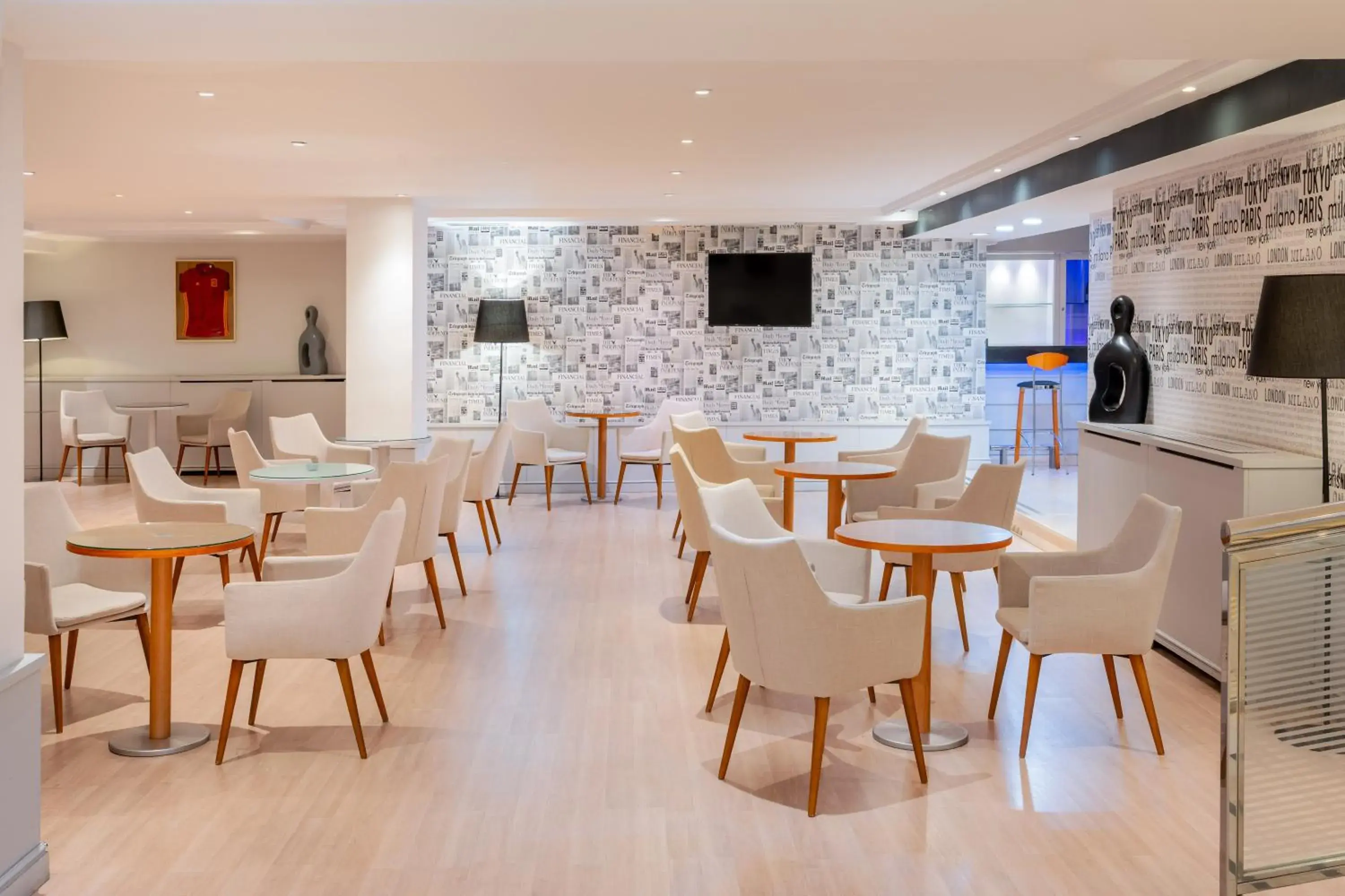 Restaurant/places to eat in Hotel Madrid Alameda Aeropuerto, Affiliated by Meliá Restaurant/places to eat in Hotel Madrid Alameda Aeropuerto, Affiliated by Meliá