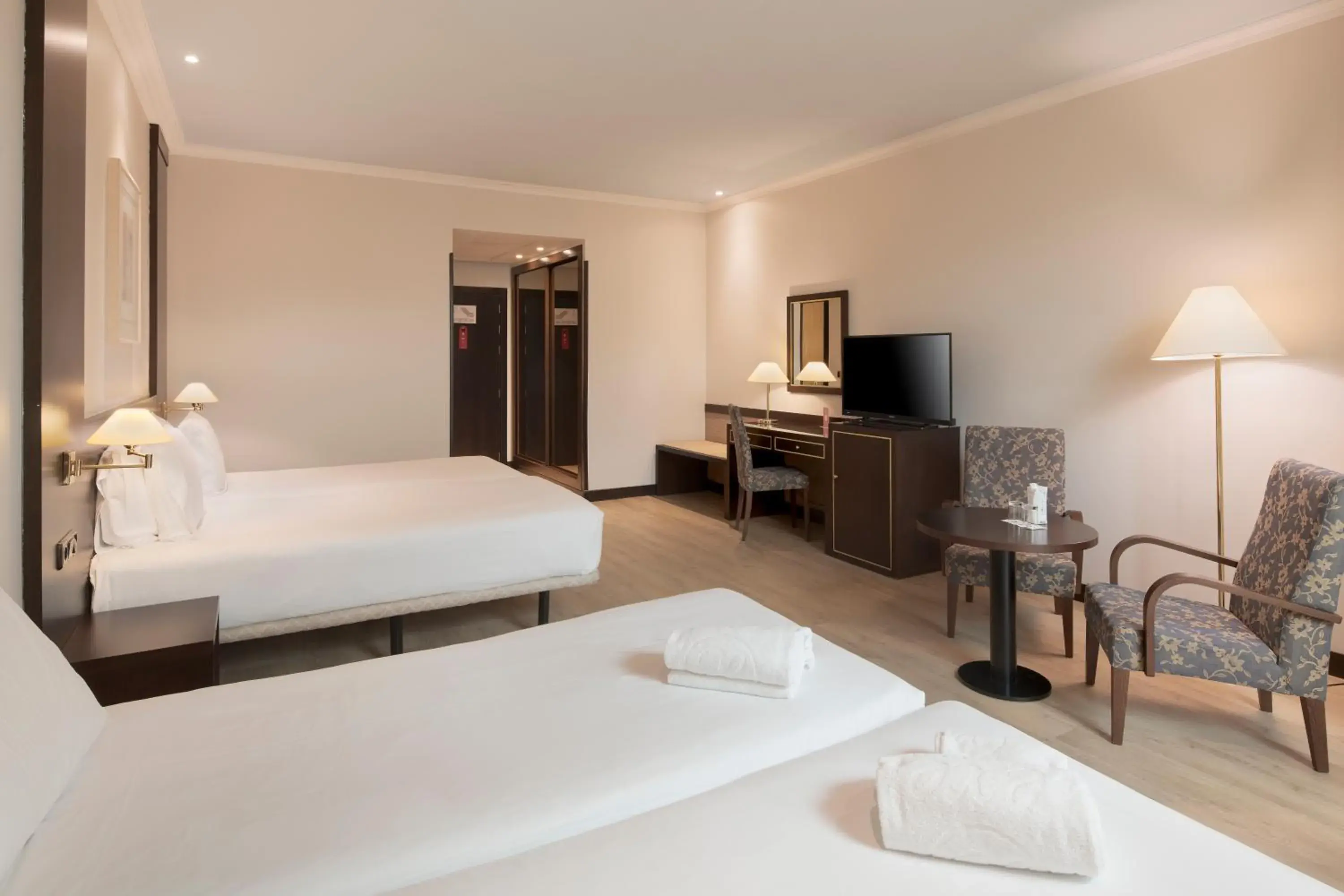 Bed in Exe Oviedo Centro Bed in Exe Oviedo Centro