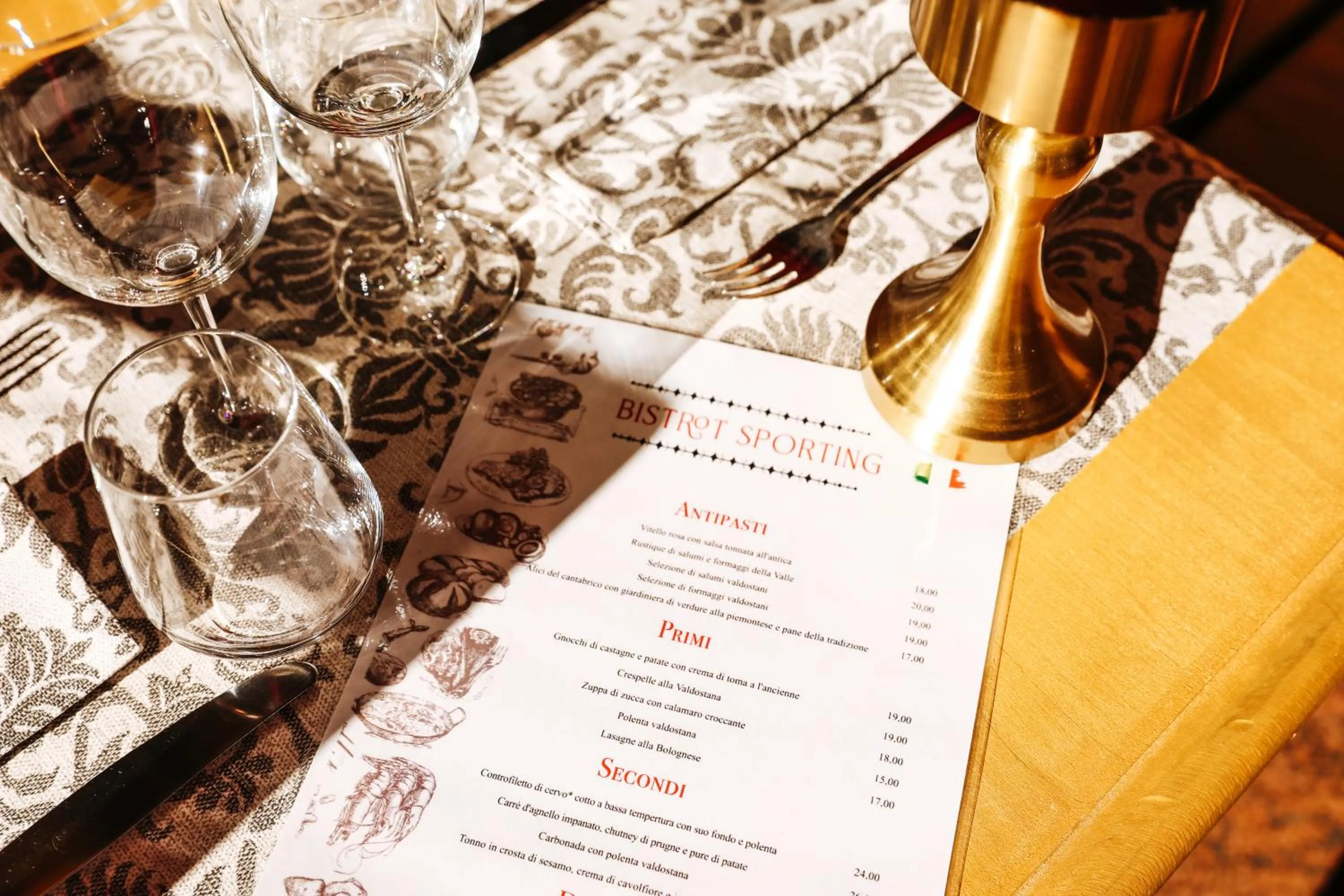 Restaurant/places to eat in HOTEL SPORTING