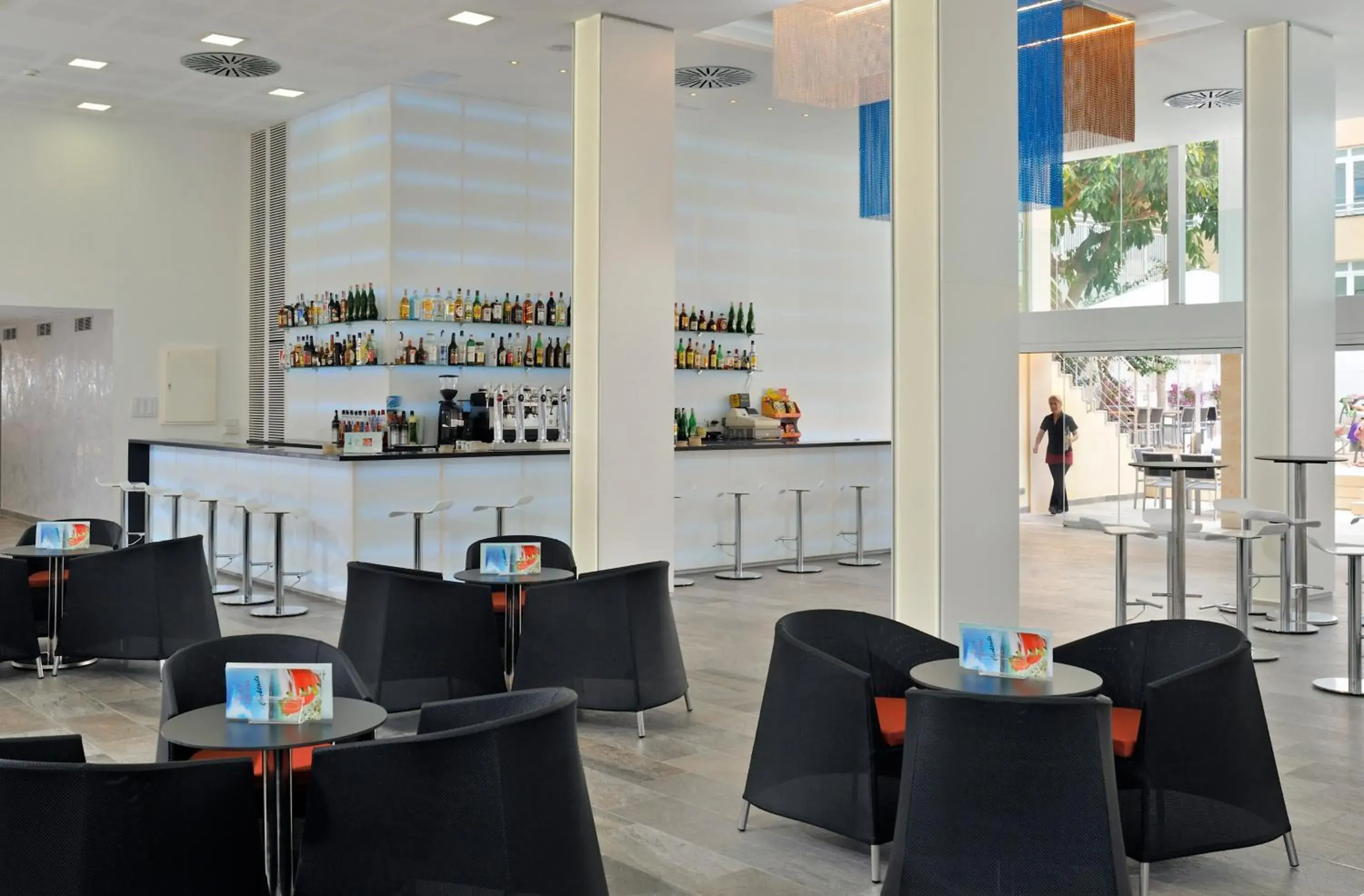 Restaurant/places to eat in Hotel Hispania Restaurant/places to eat in Hotel Hispania
