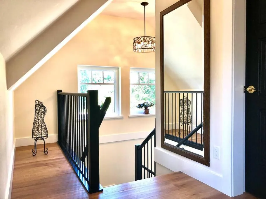 Photo of the whole room in Seagull Studio Vacation Suite