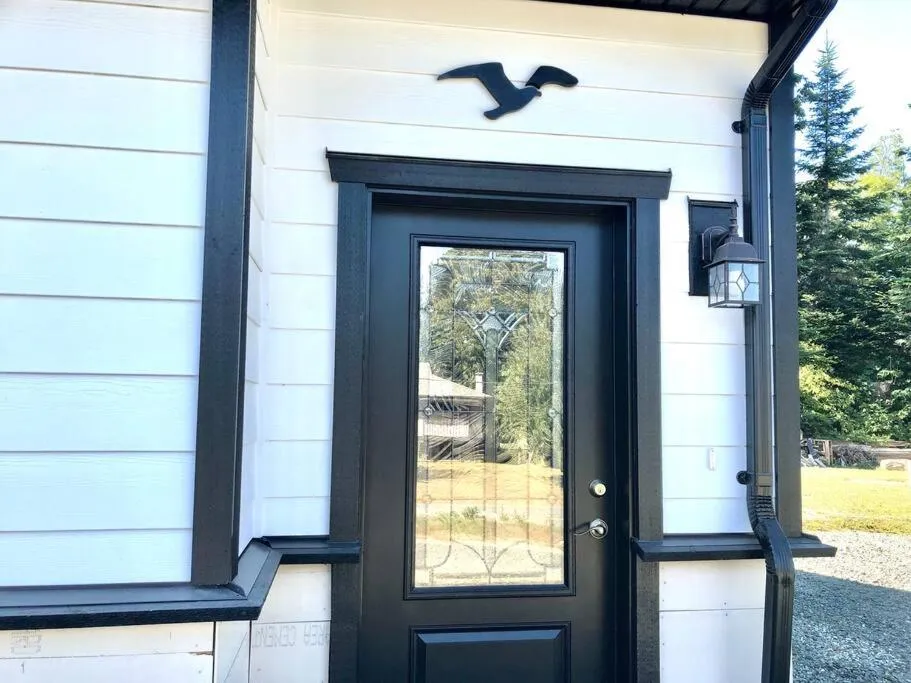 Property building in Seagull Studio Vacation Suite