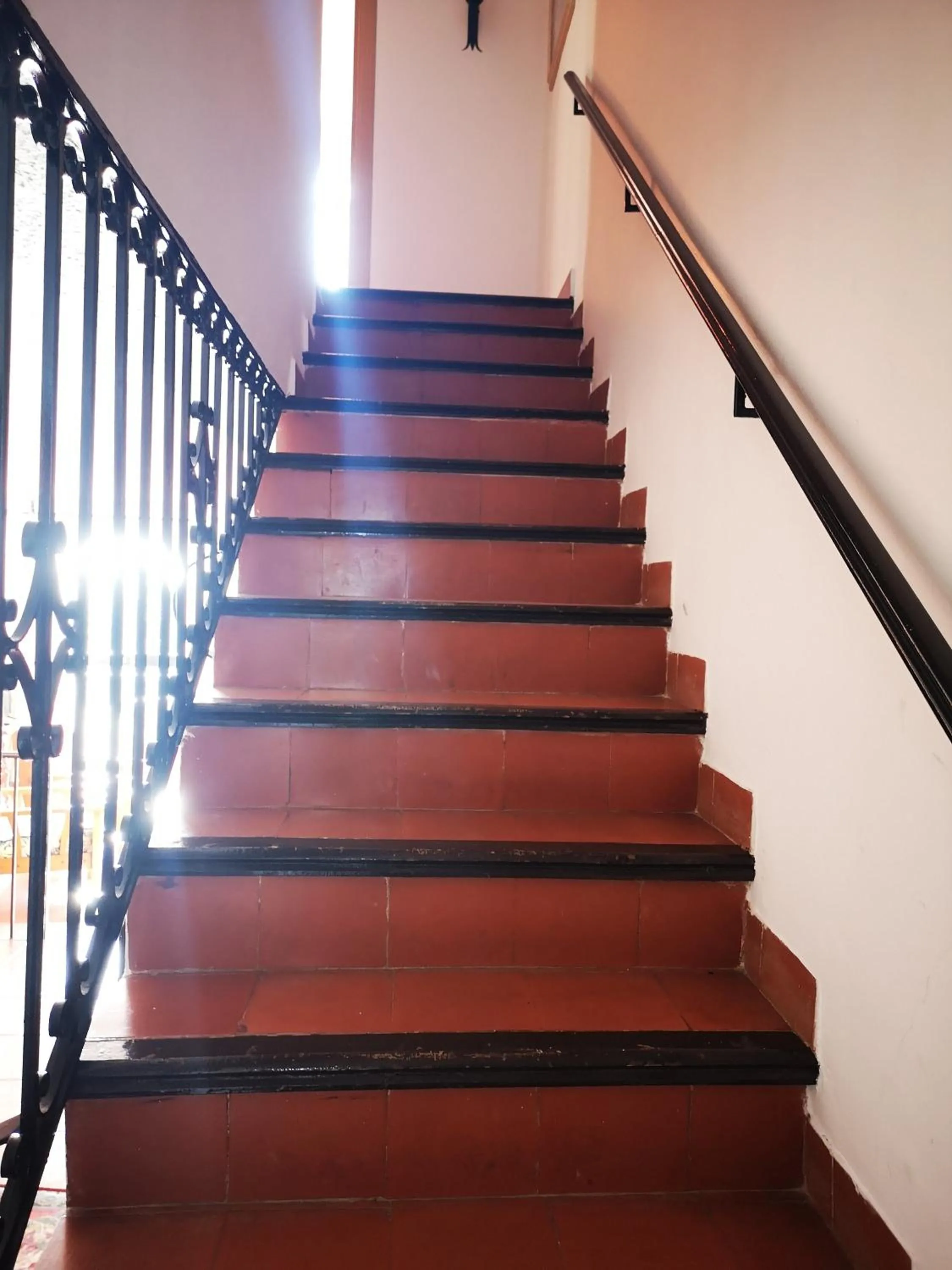 Photo of the whole room in El Capistrano