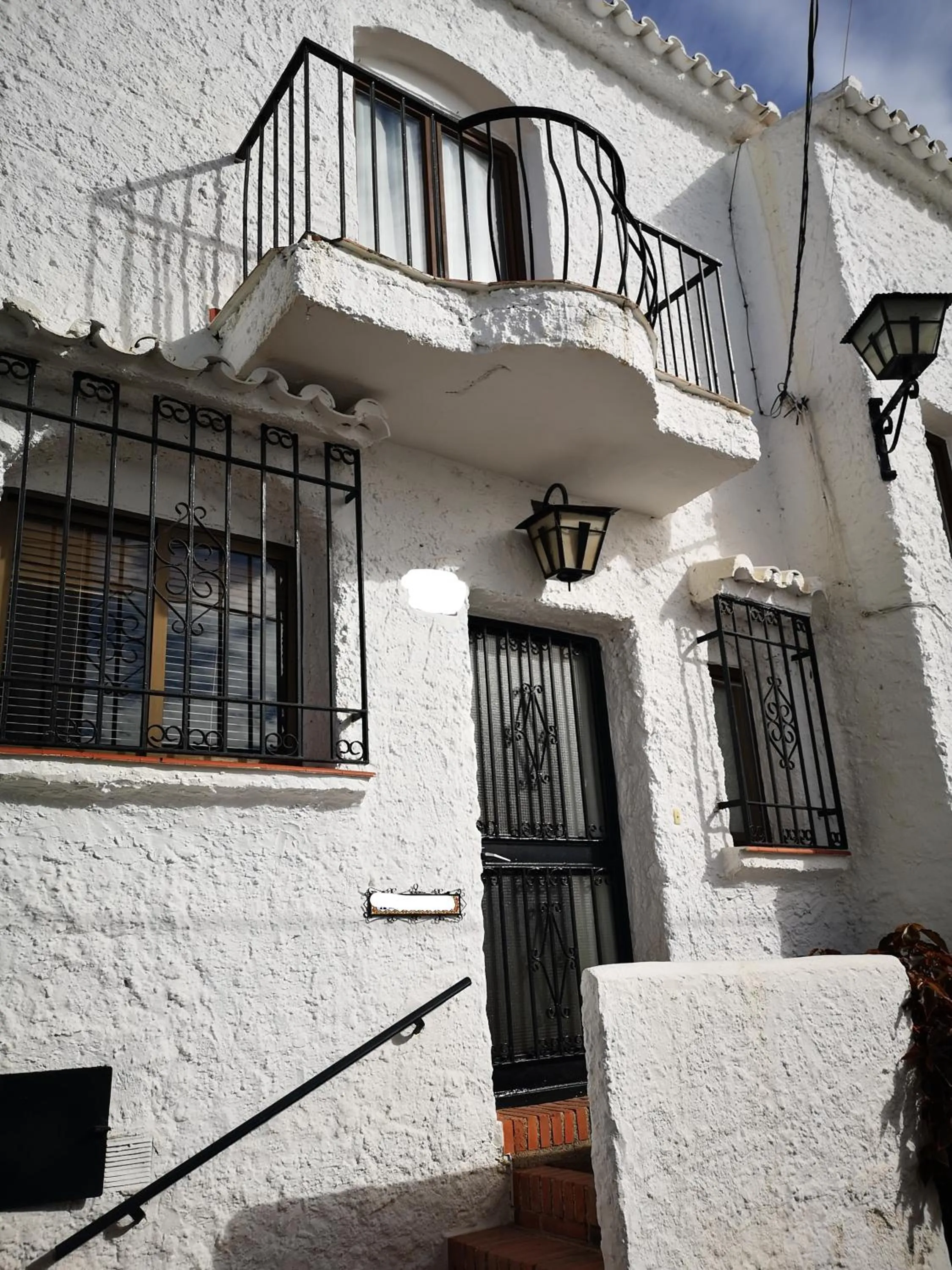 Facade/entrance in El Capistrano