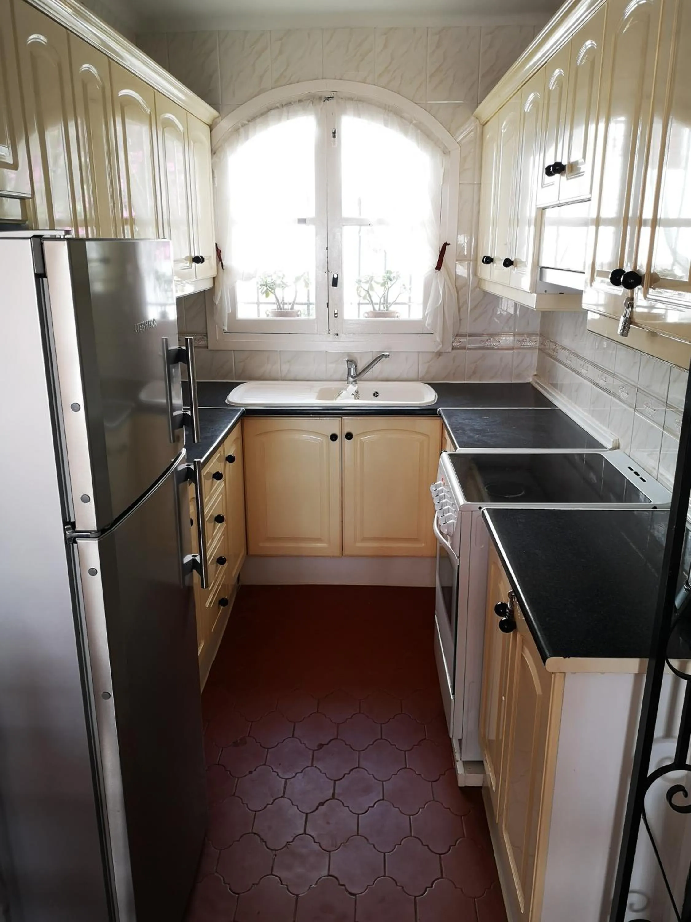 Kitchen or kitchenette in El Capistrano