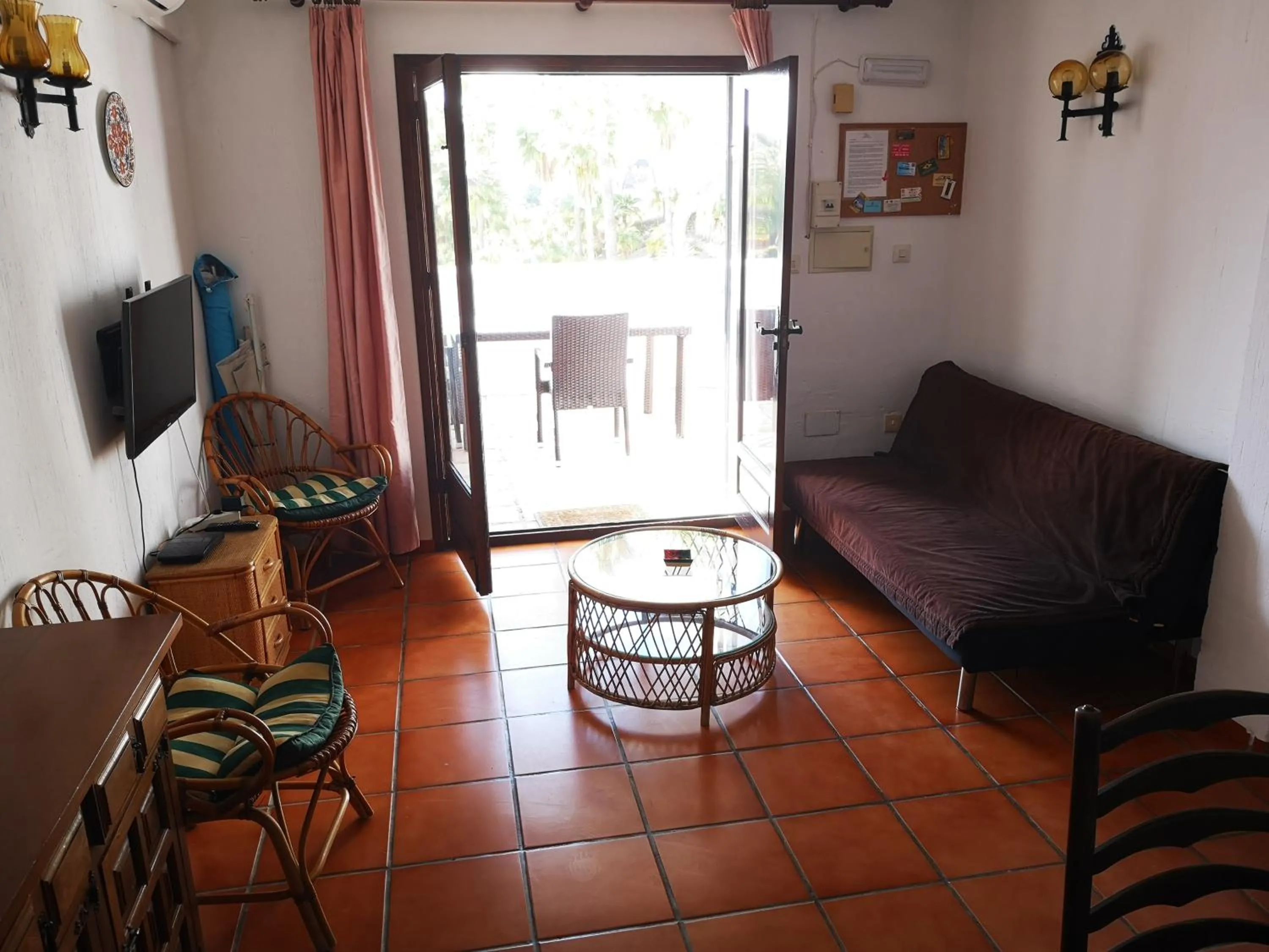 Living room in El Capistrano