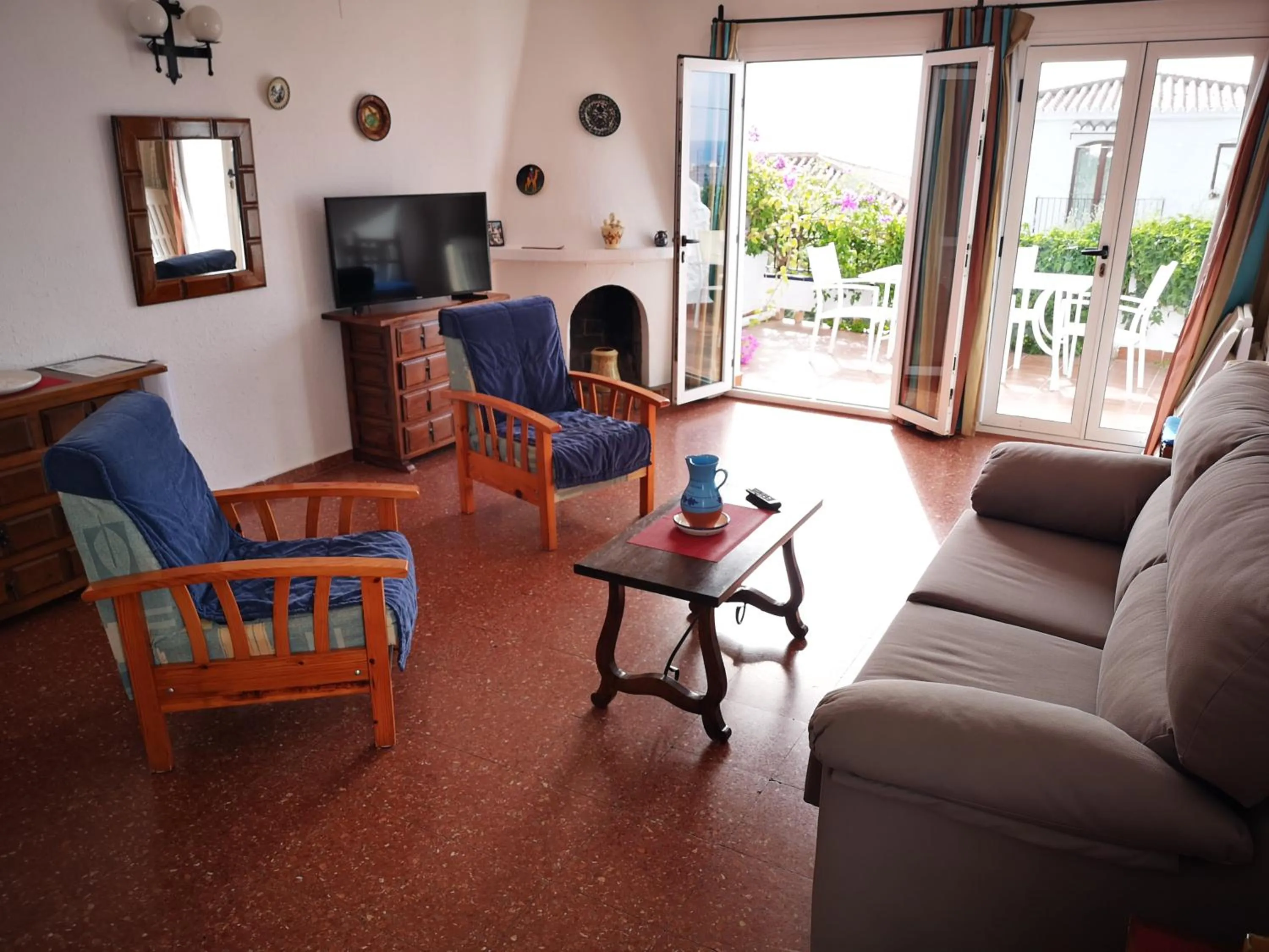 Dining area in El Capistrano