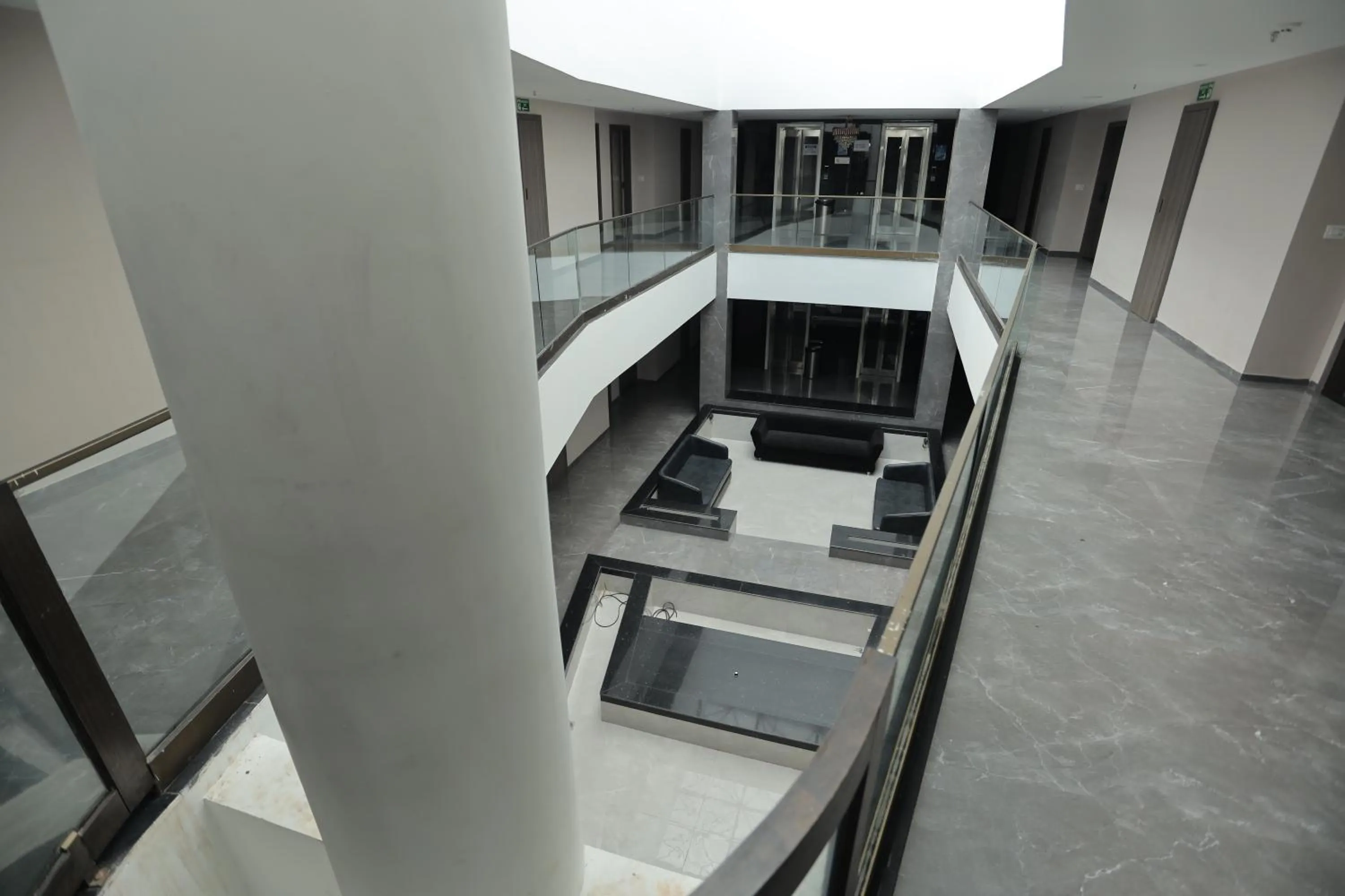 Inner courtyard view in Ratnapriya hotel and resort