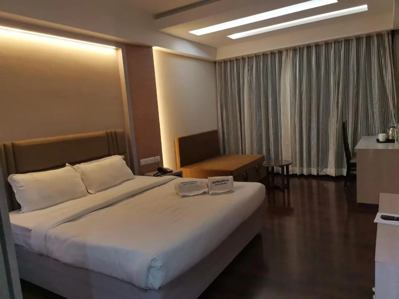 Photo of the whole room, Bed in Ratnapriya hotel and resort