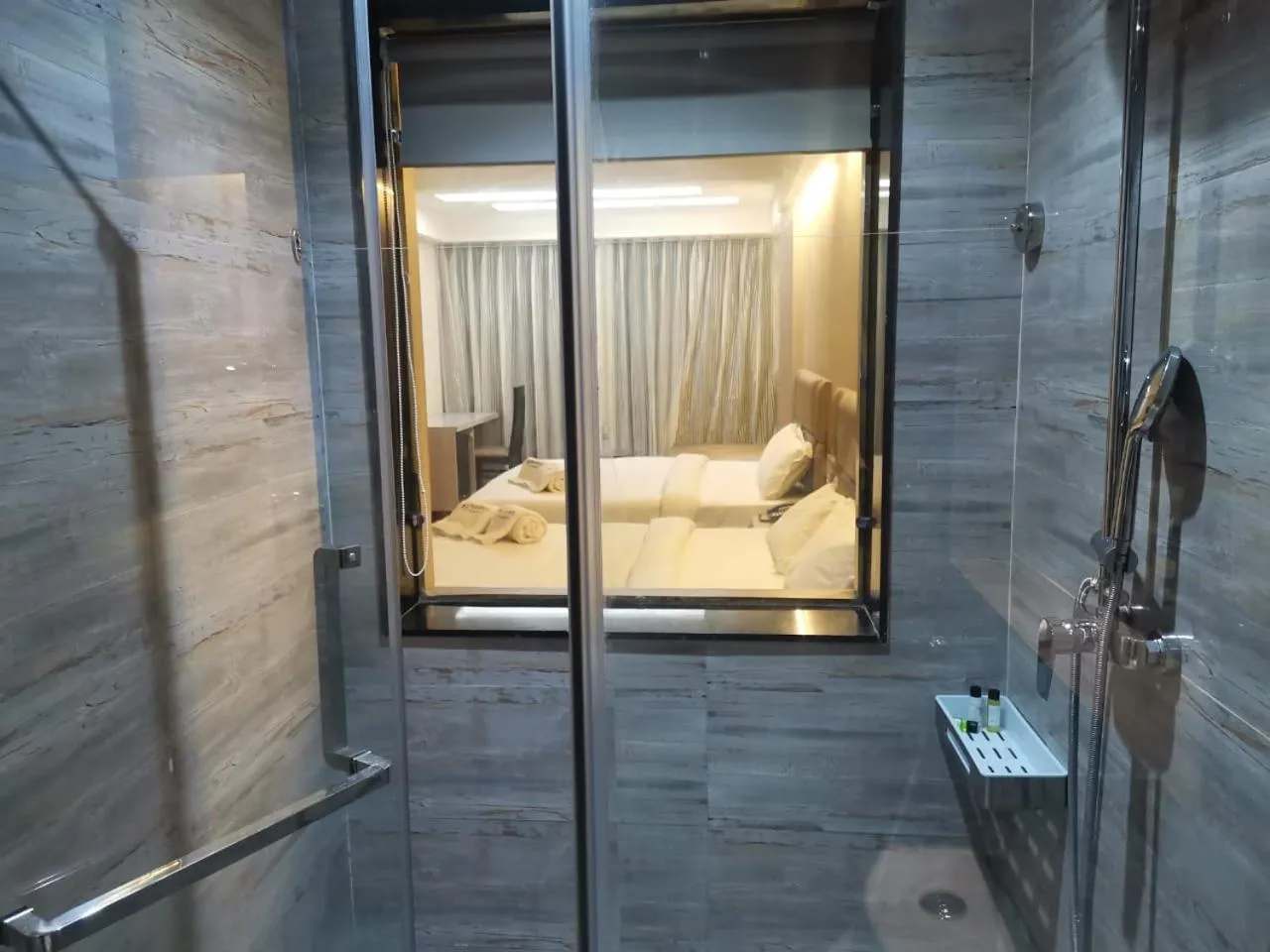 Bed in Ratnapriya hotel and resort