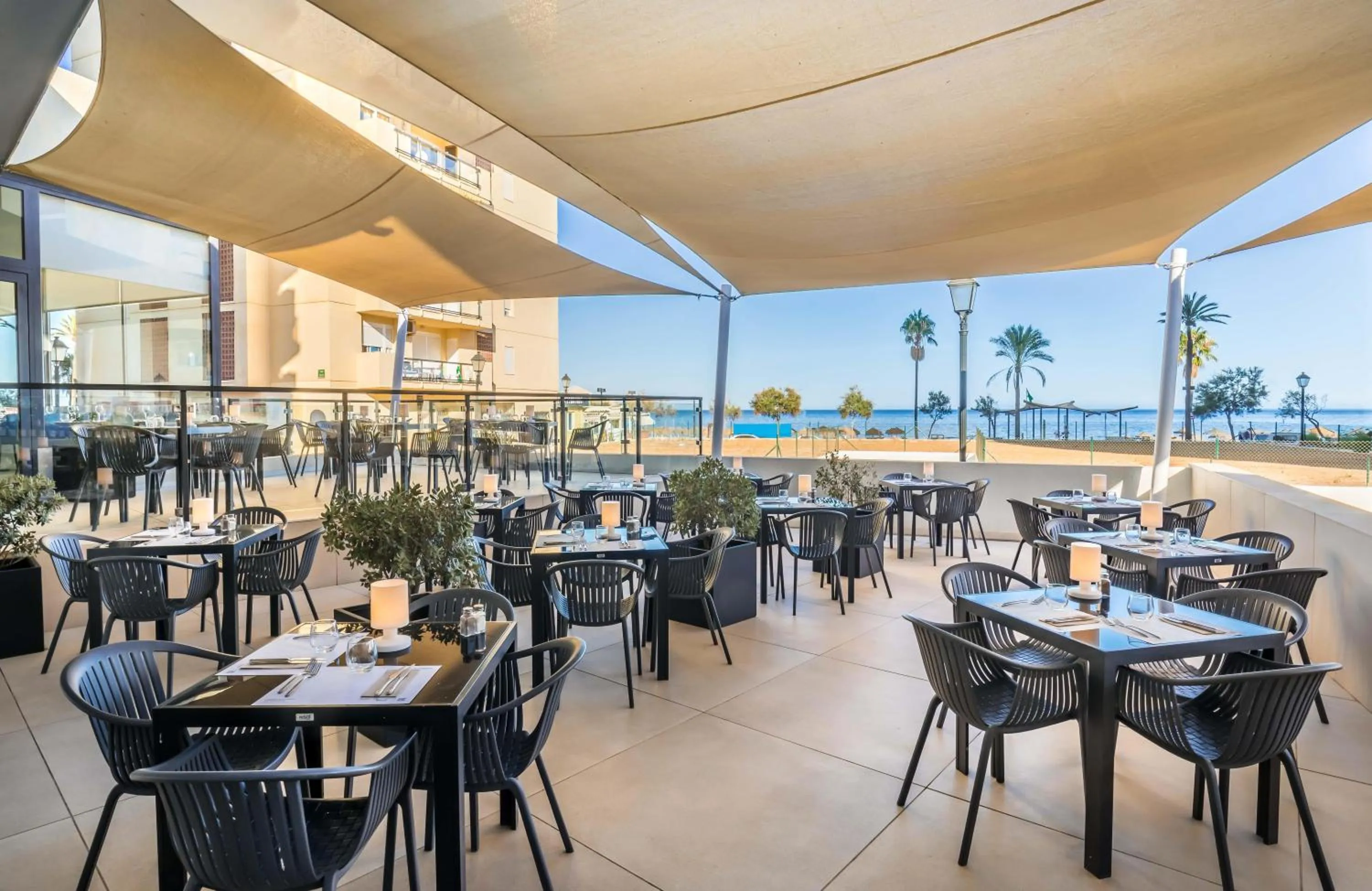 Restaurant/places to eat in Occidental Fuengirola