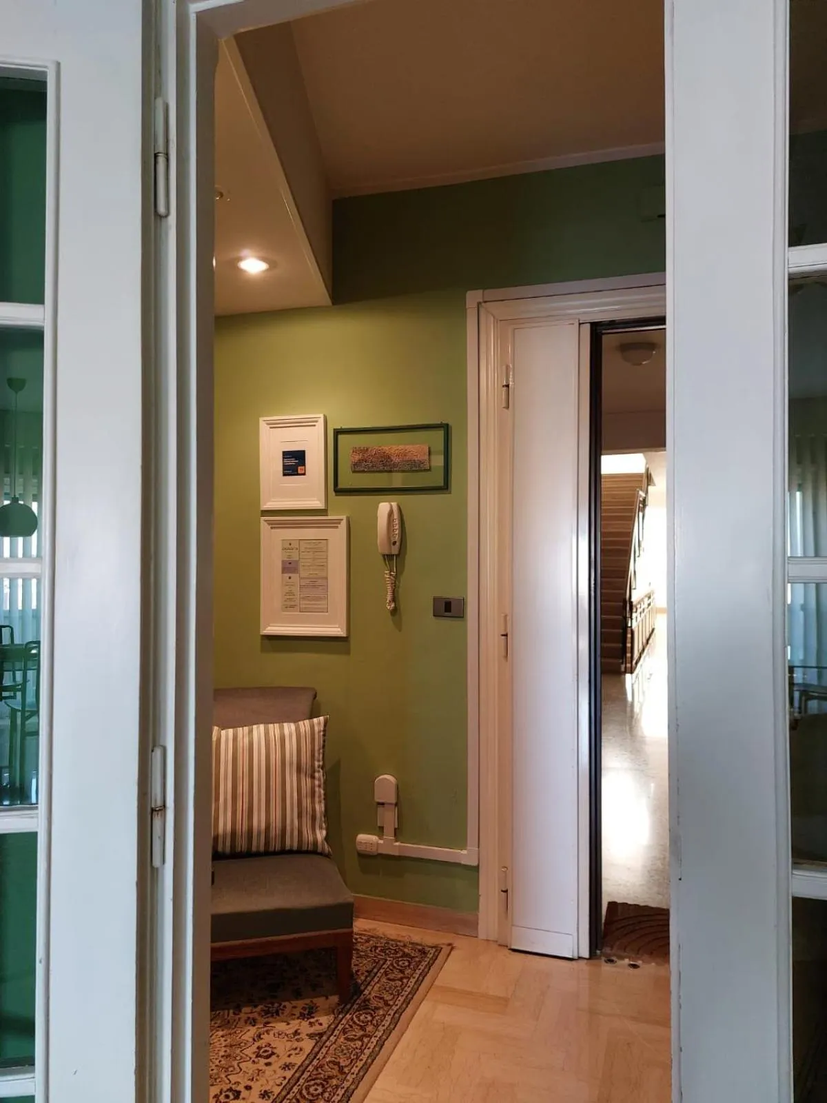 Lobby or reception in Appartamento CasaZeta luminoso e centralissimo