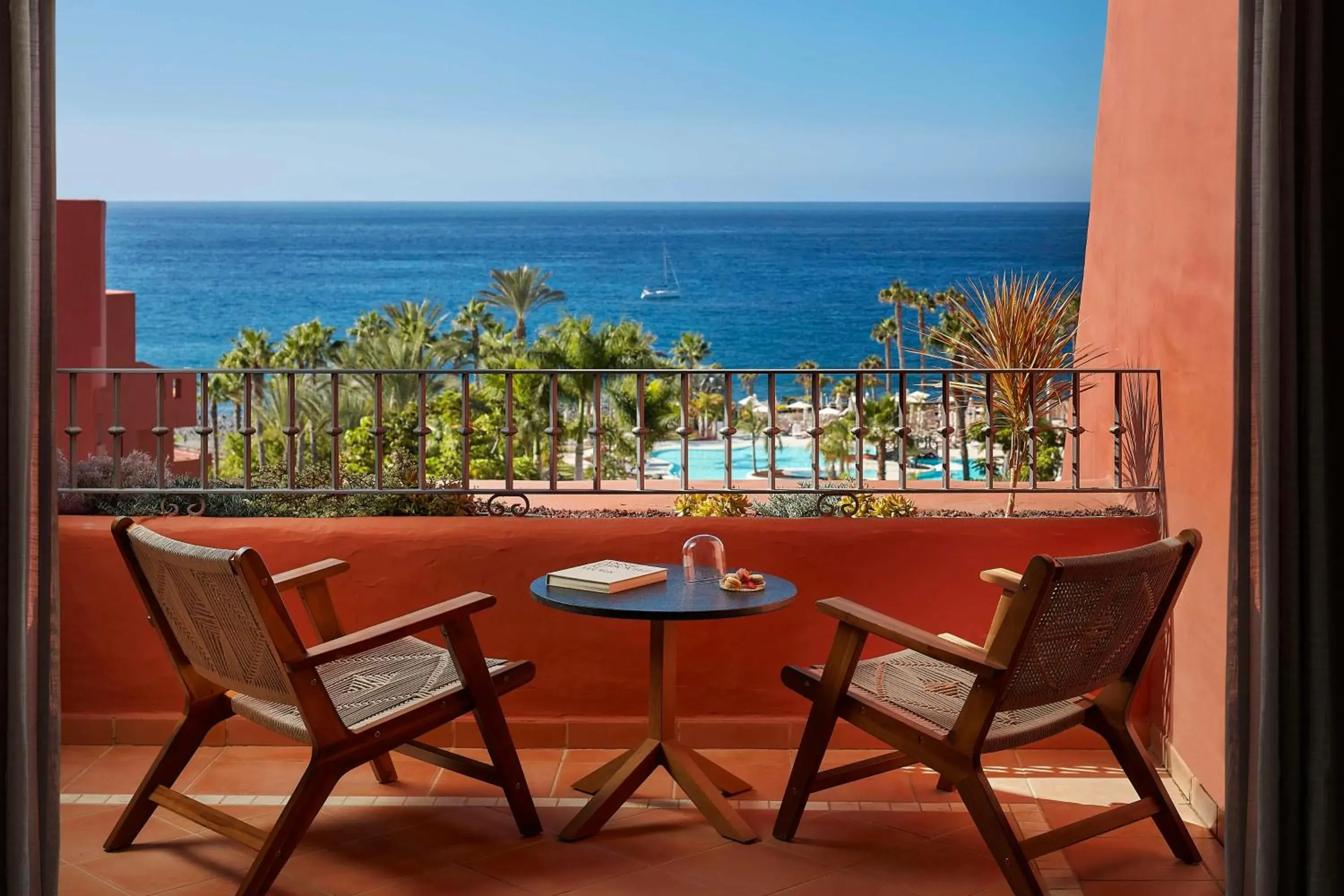 Premium Double or Twin Room with Ocean View and Extra Bed (2 Adults + 1 Child) in Tivoli La Caleta Resort Premium Double or Twin Room with Ocean View and Extra Bed (2 Adults + 1 Child) in Tivoli La Caleta Resort