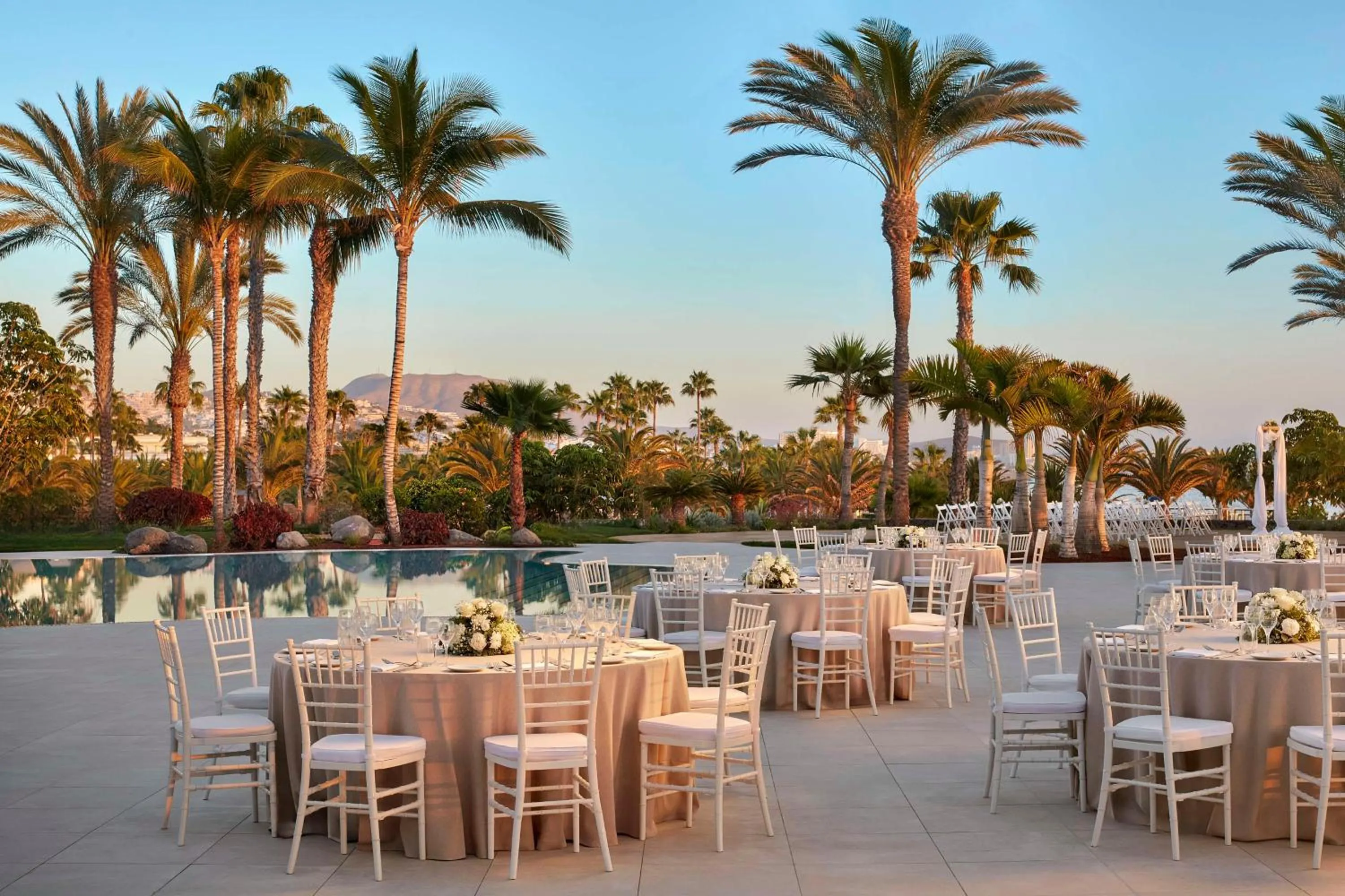 wedding in Tivoli La Caleta Resort