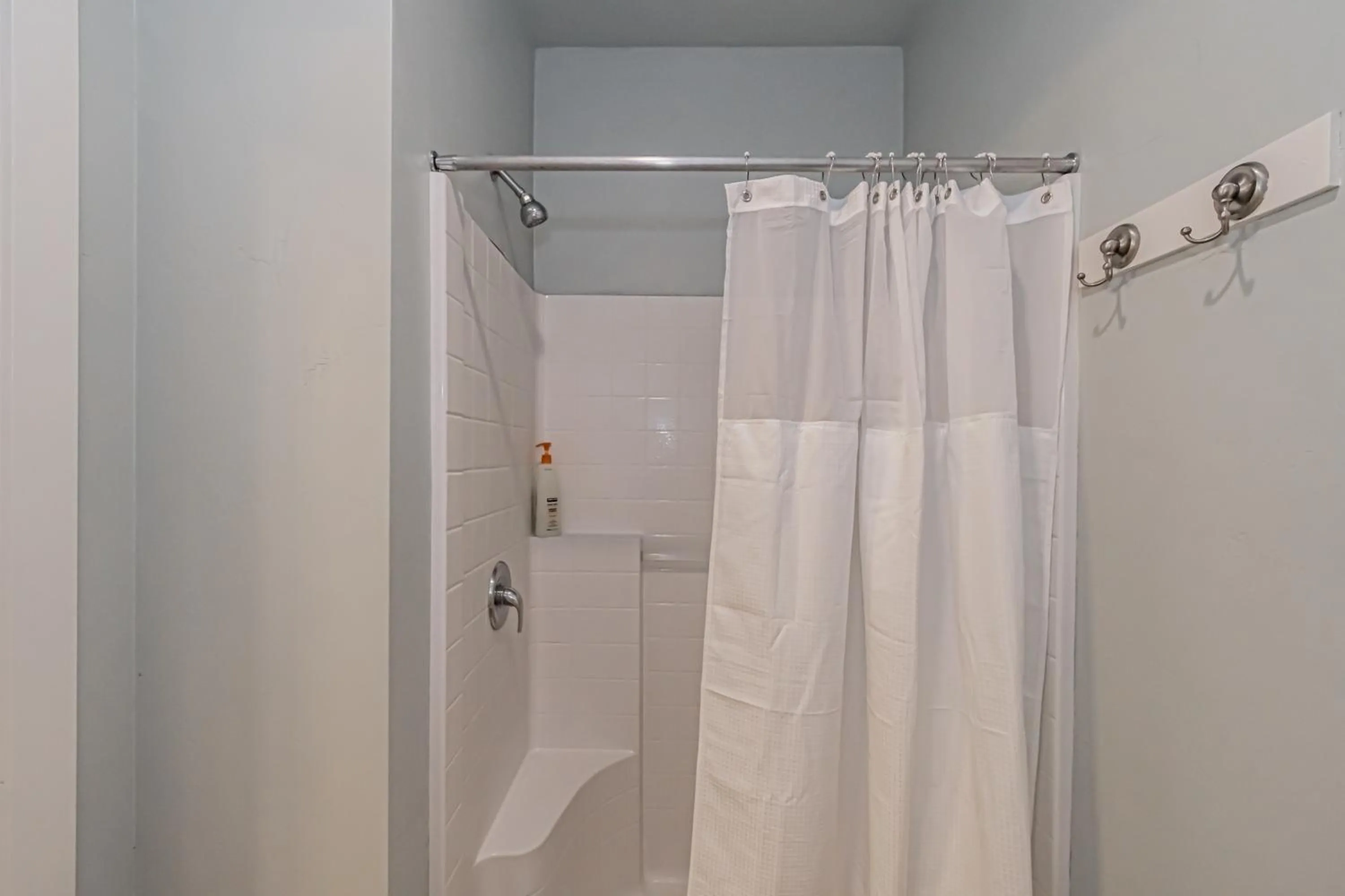 Shower in Bringham's Mill Apartments Perfect for Groups Full Kitchen Gym and Free Parking