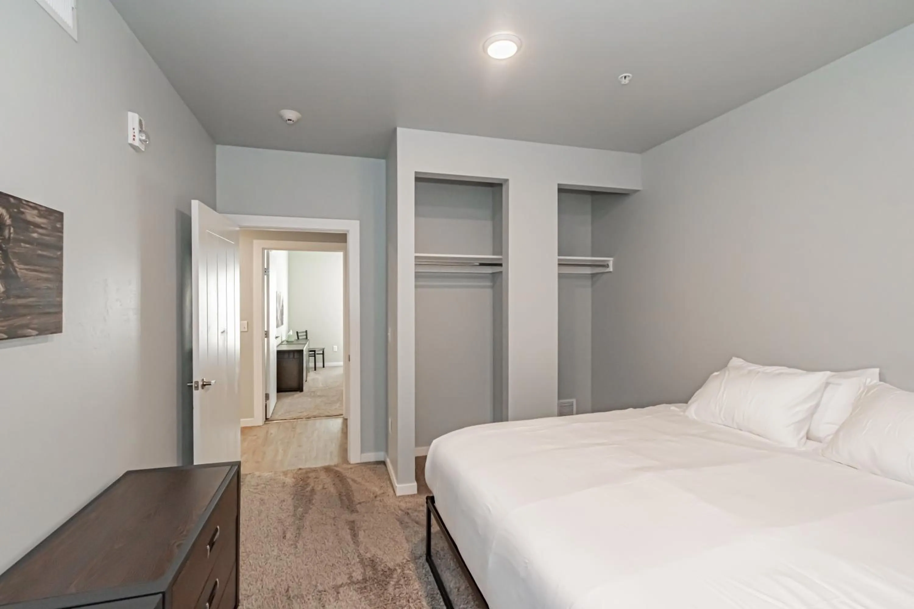 Bedroom, Bed in Bringham's Mill Apartments Perfect for Groups Full Kitchen Gym and Free Parking