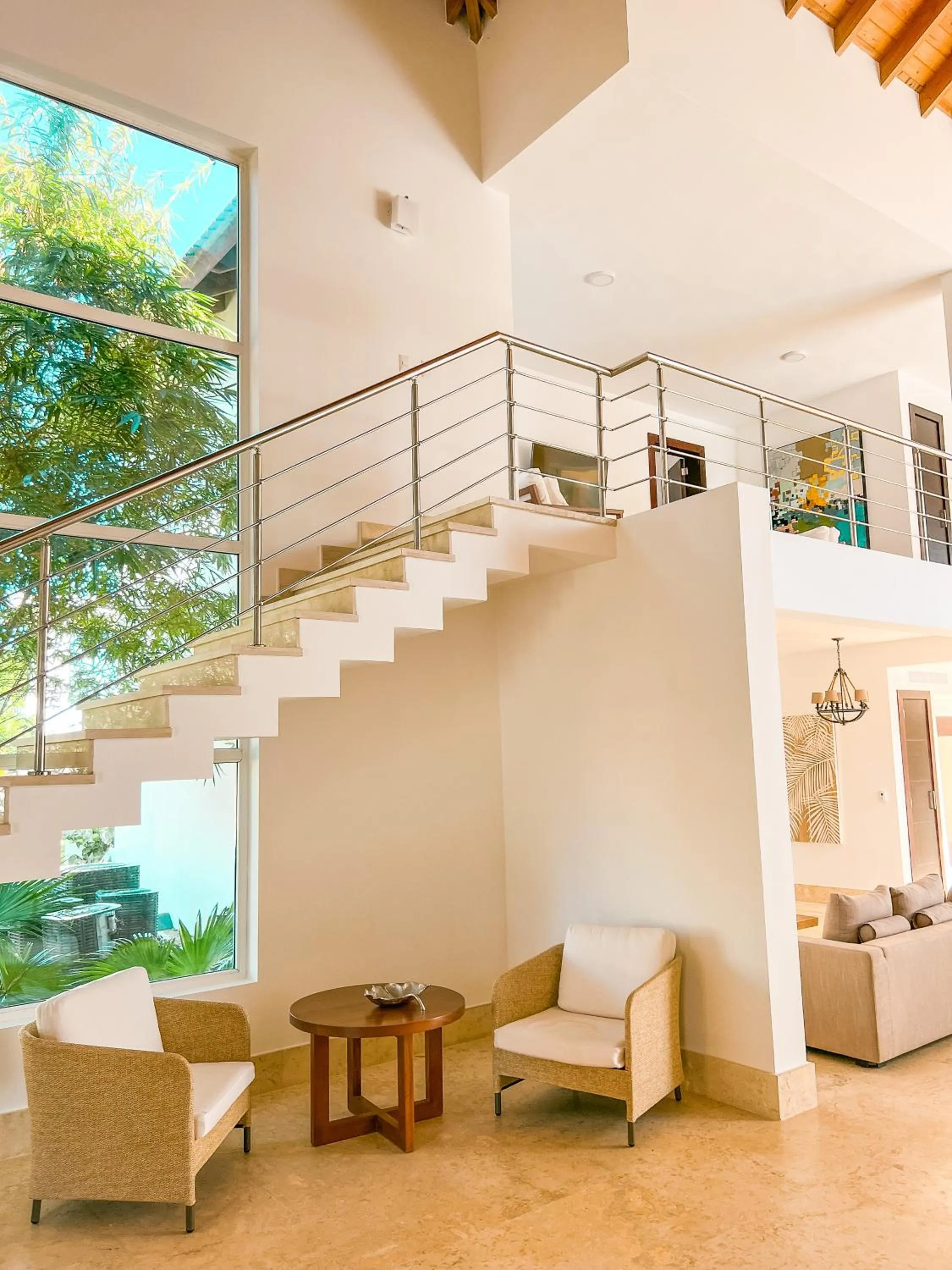 Peninsula Esmeralda Luxury Hotel & Villas