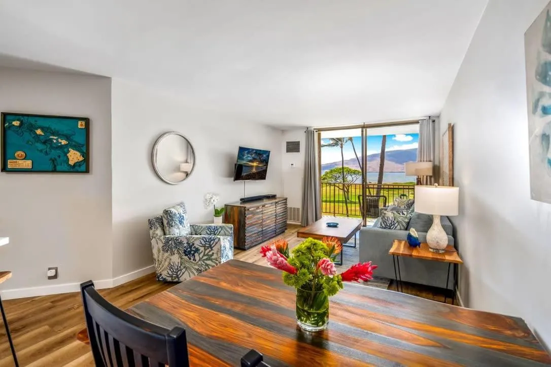 Modern and Relaxing Oceanfront Vistas