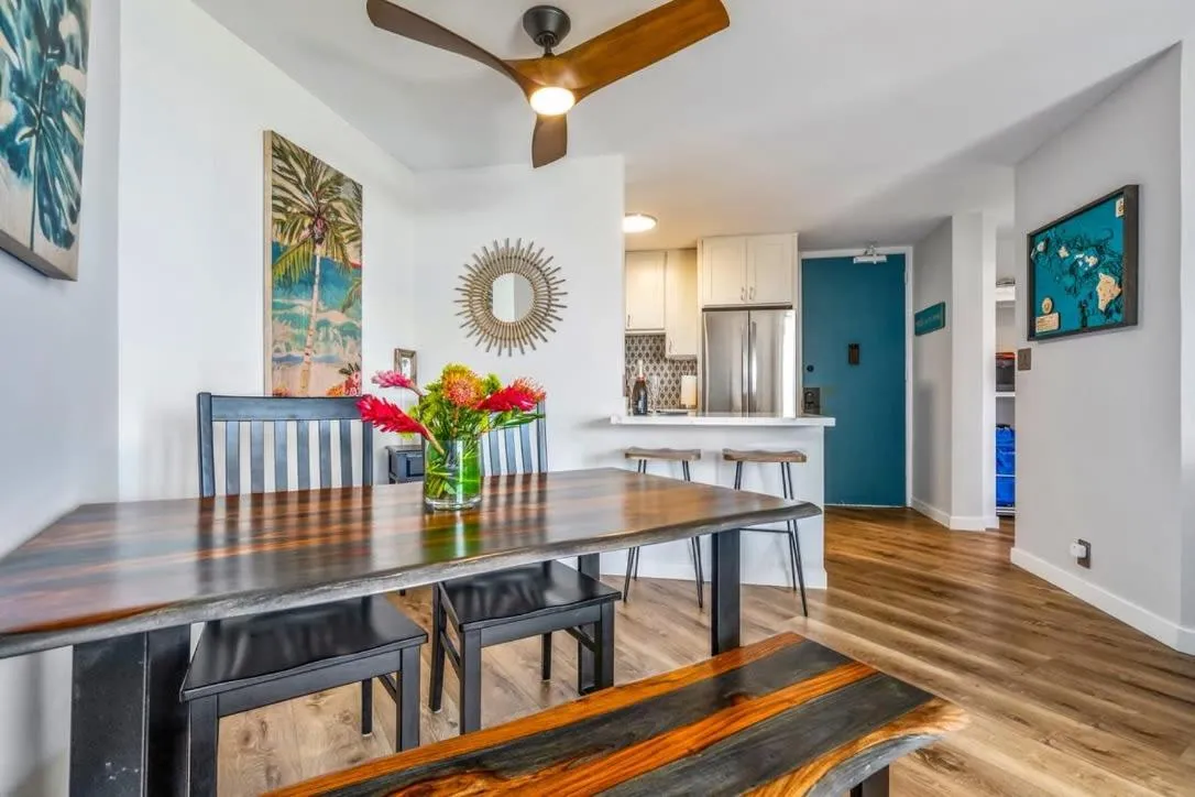 Modern and Relaxing Oceanfront Vistas