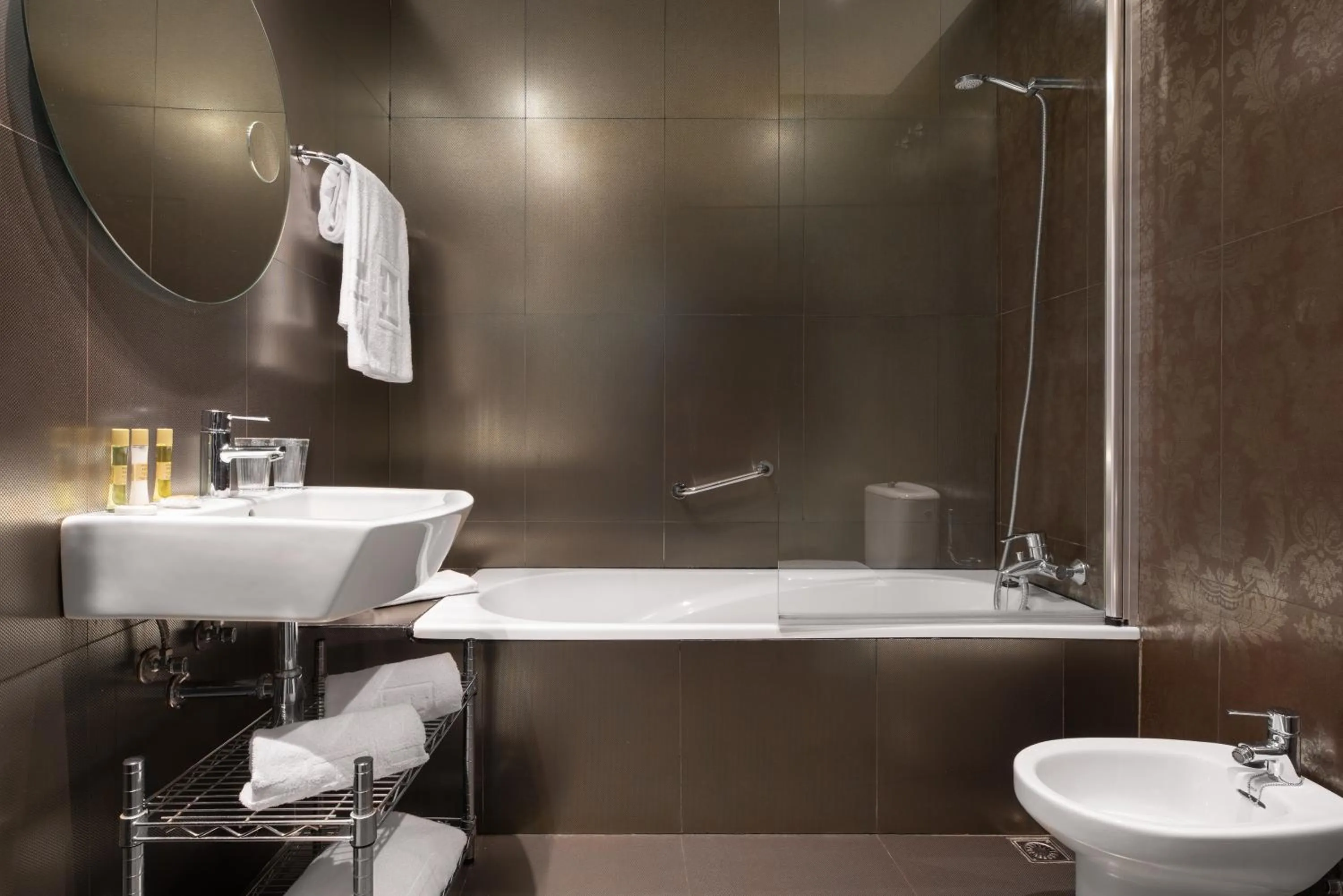 Bathroom in Eurostars Marqués de Vallejo