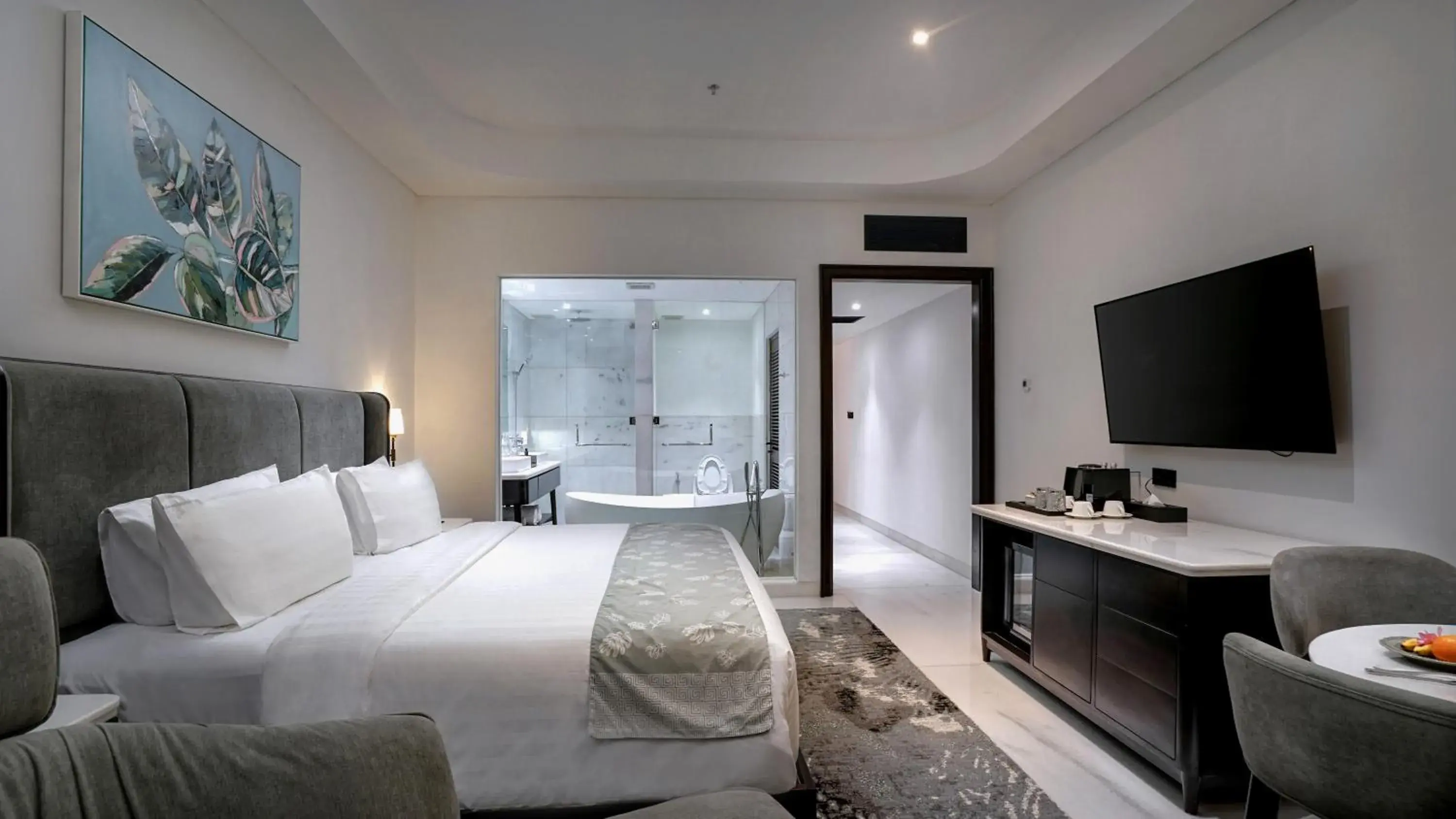 Bed in Forest Hills Hotel Bed in Forest Hills Hotel