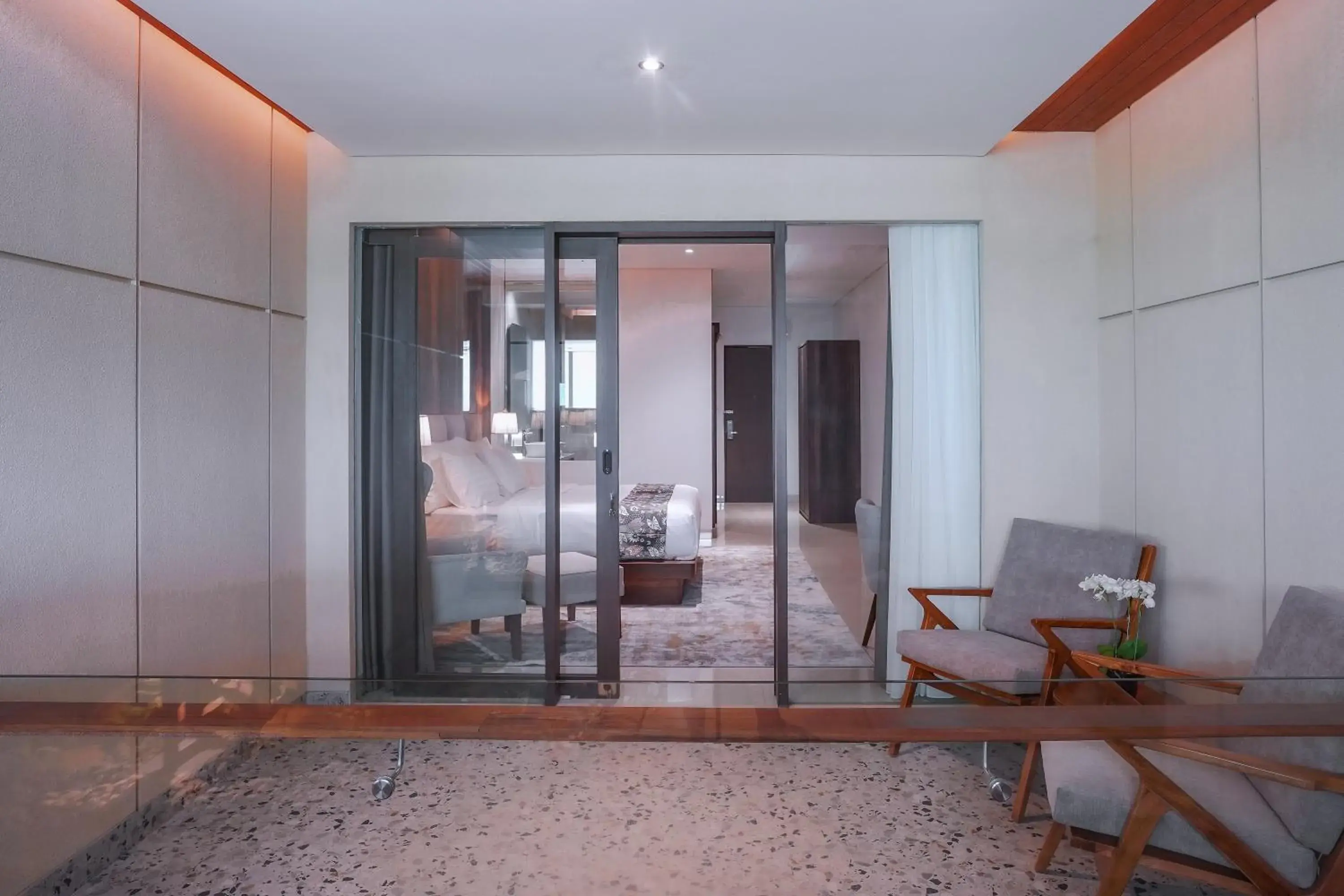 Balcony/Terrace in Forest Hills Hotel Balcony/Terrace in Forest Hills Hotel