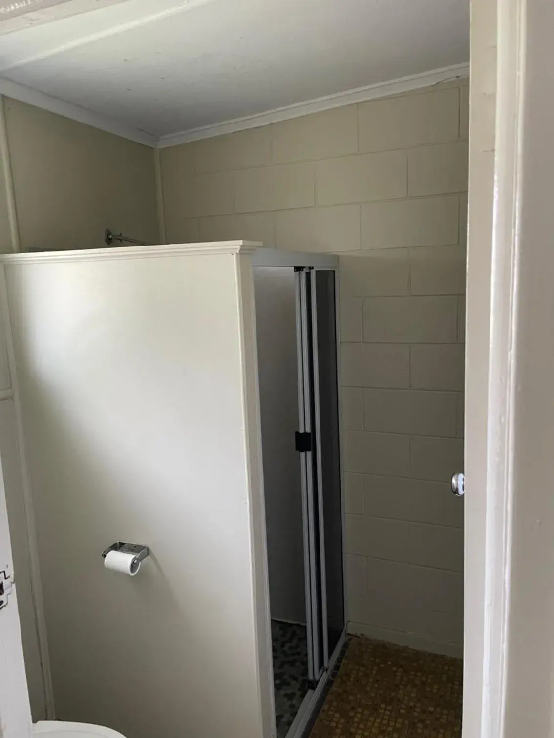 Twin Room with Bathroom in Clermont Hotel Motel Twin Room with Bathroom in Clermont Hotel Motel