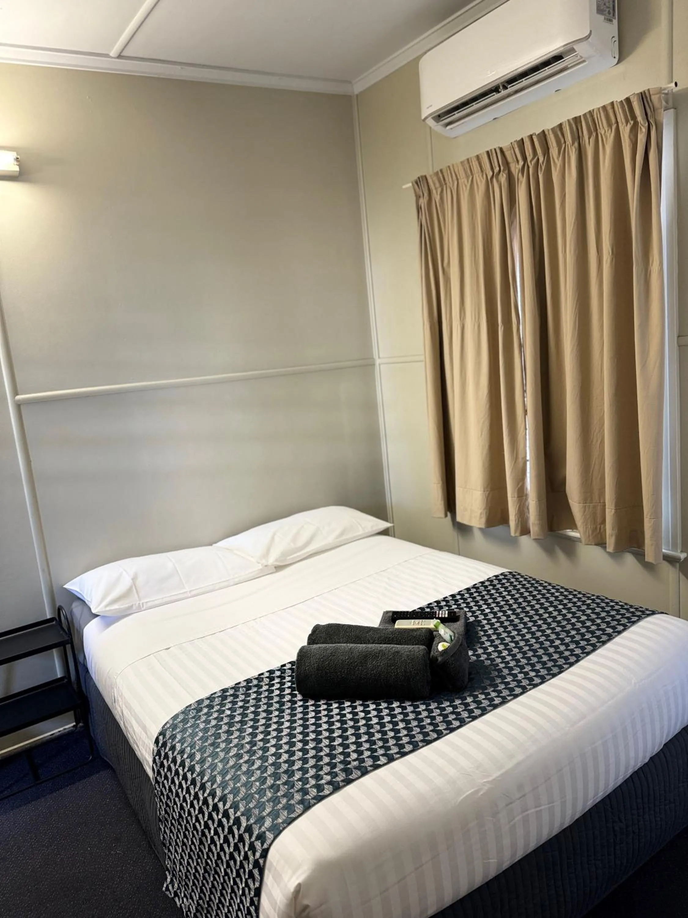 Clermont Hotel Motel